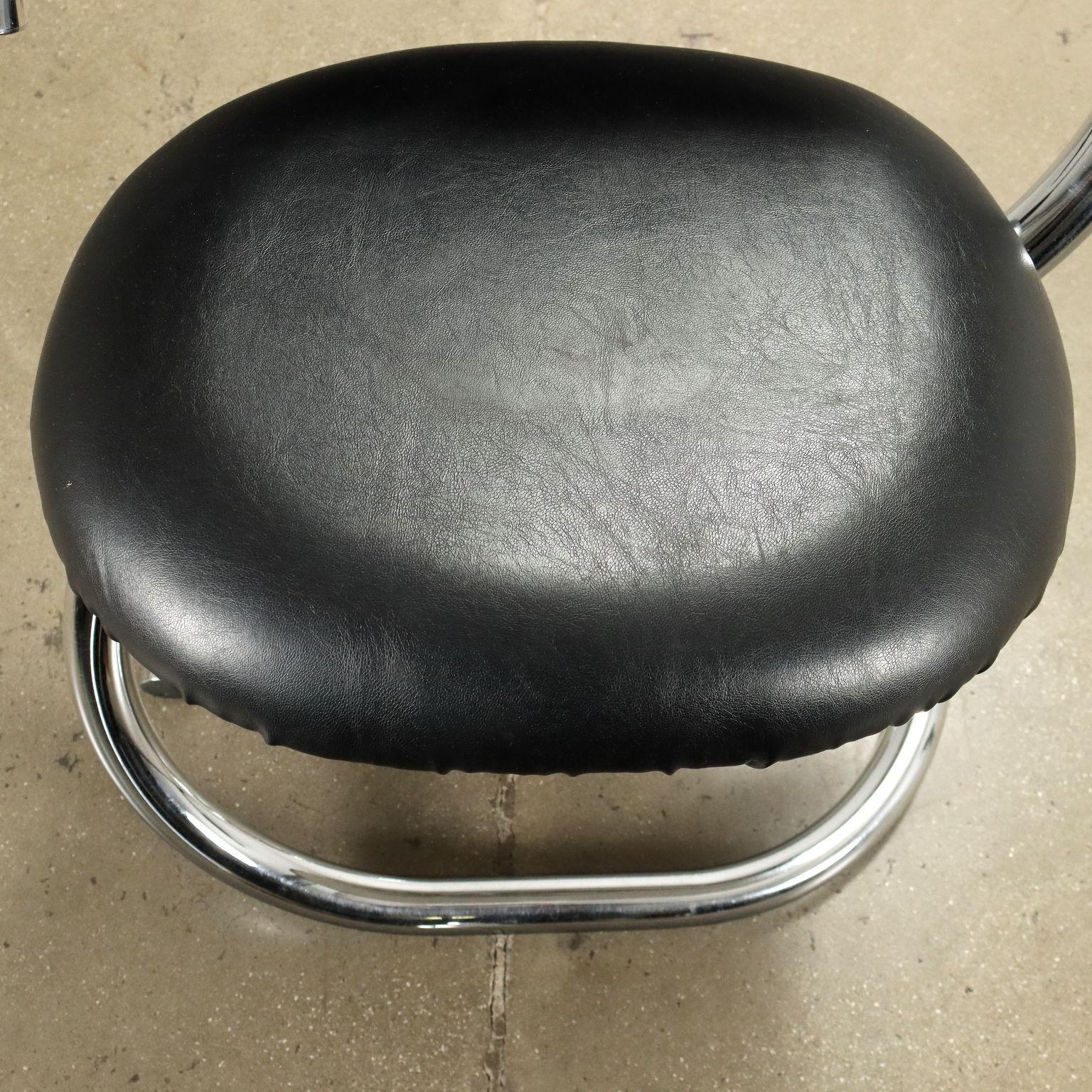 Mid-Century Modern 1970s Giotto Stoppino 'Cobra' chairs in black leather