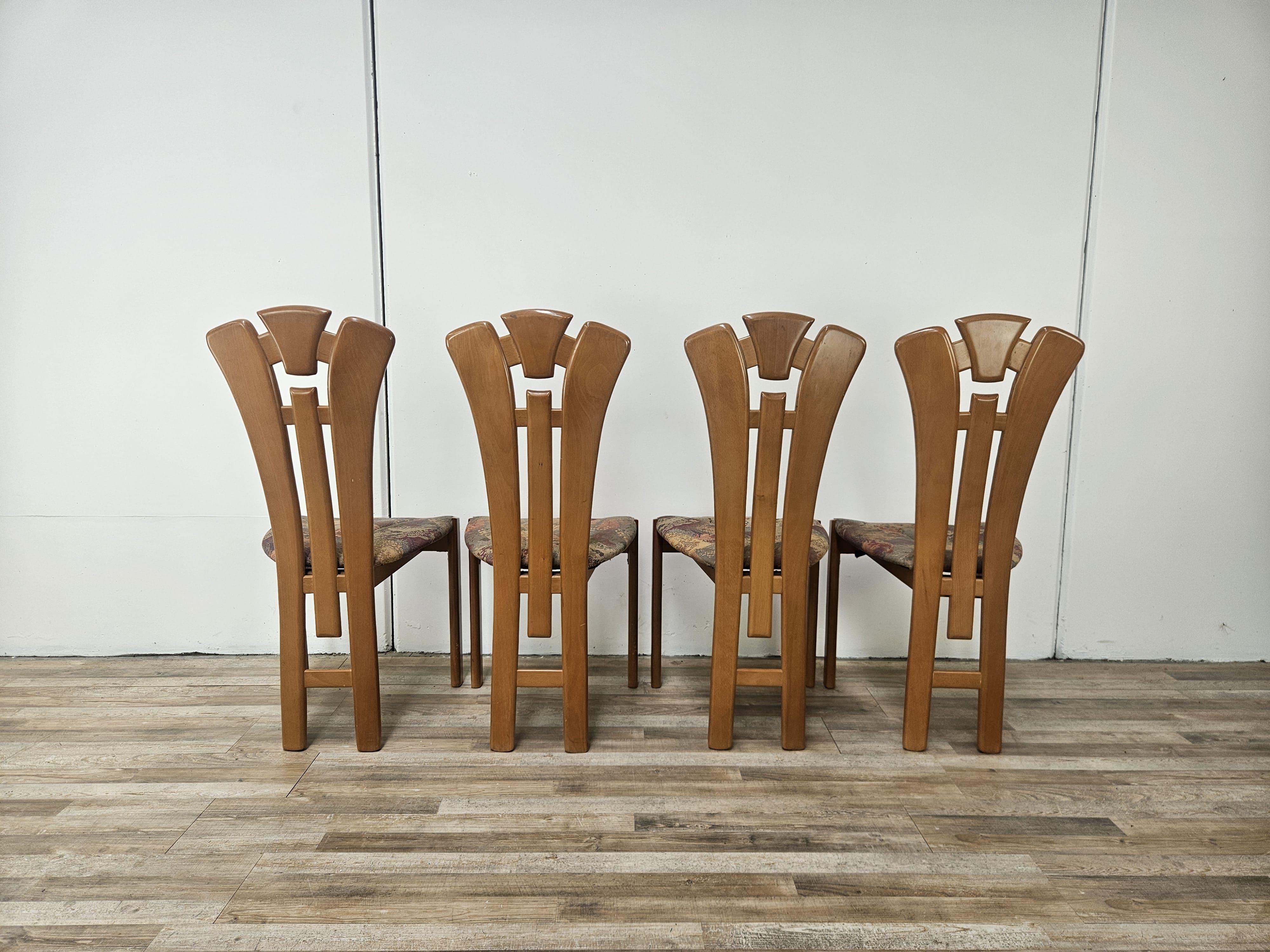 Sedie da pranzo a ventaglio anni '80 (Moderne der Mitte des Jahrhunderts) im Angebot