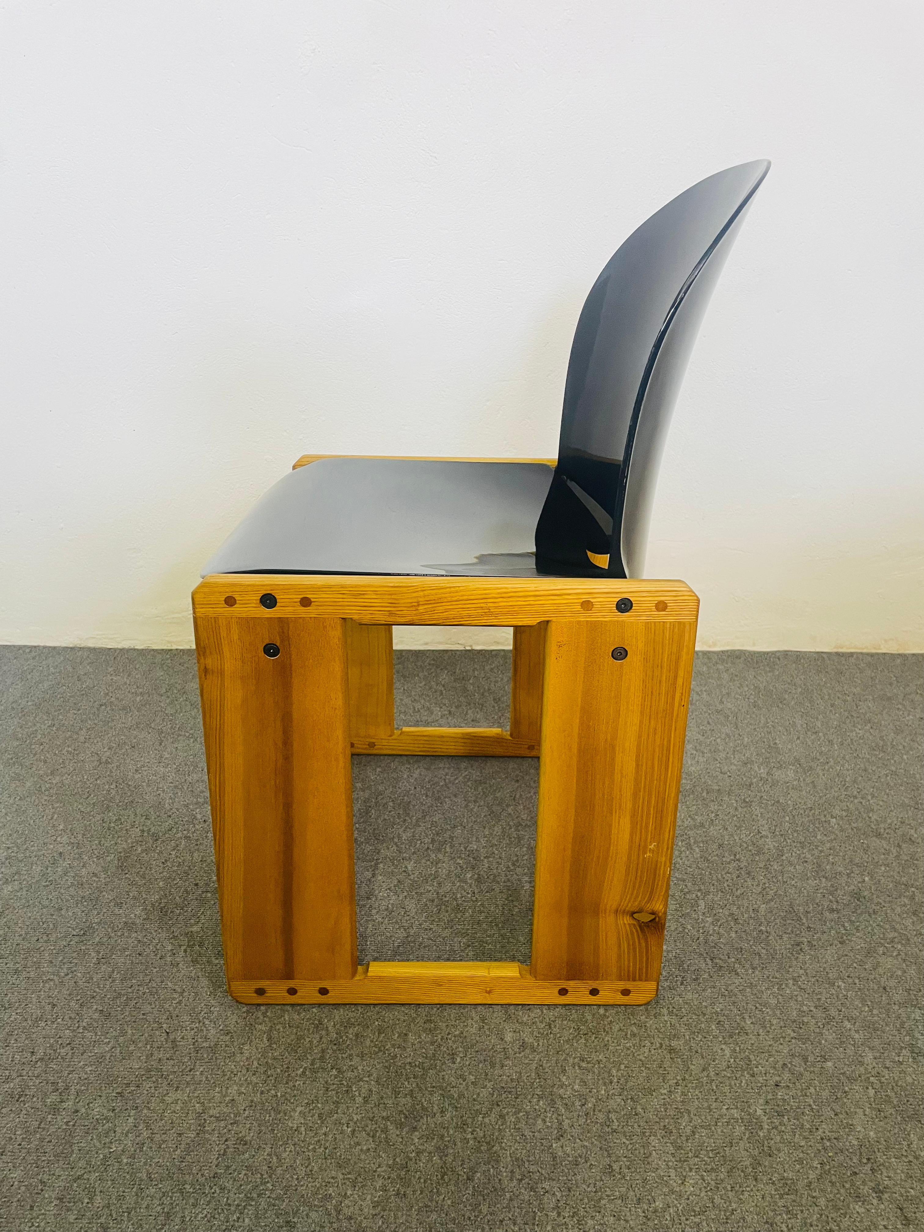 Sedie Dialogo Mid-Century in plastica e legno di Tobia Scarpa per B&B, Italia, a im Zustand „Gut“ im Angebot in Busnago, IT
