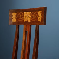 Sillas y pequeño sillón Producción Carlo Zen, 1902