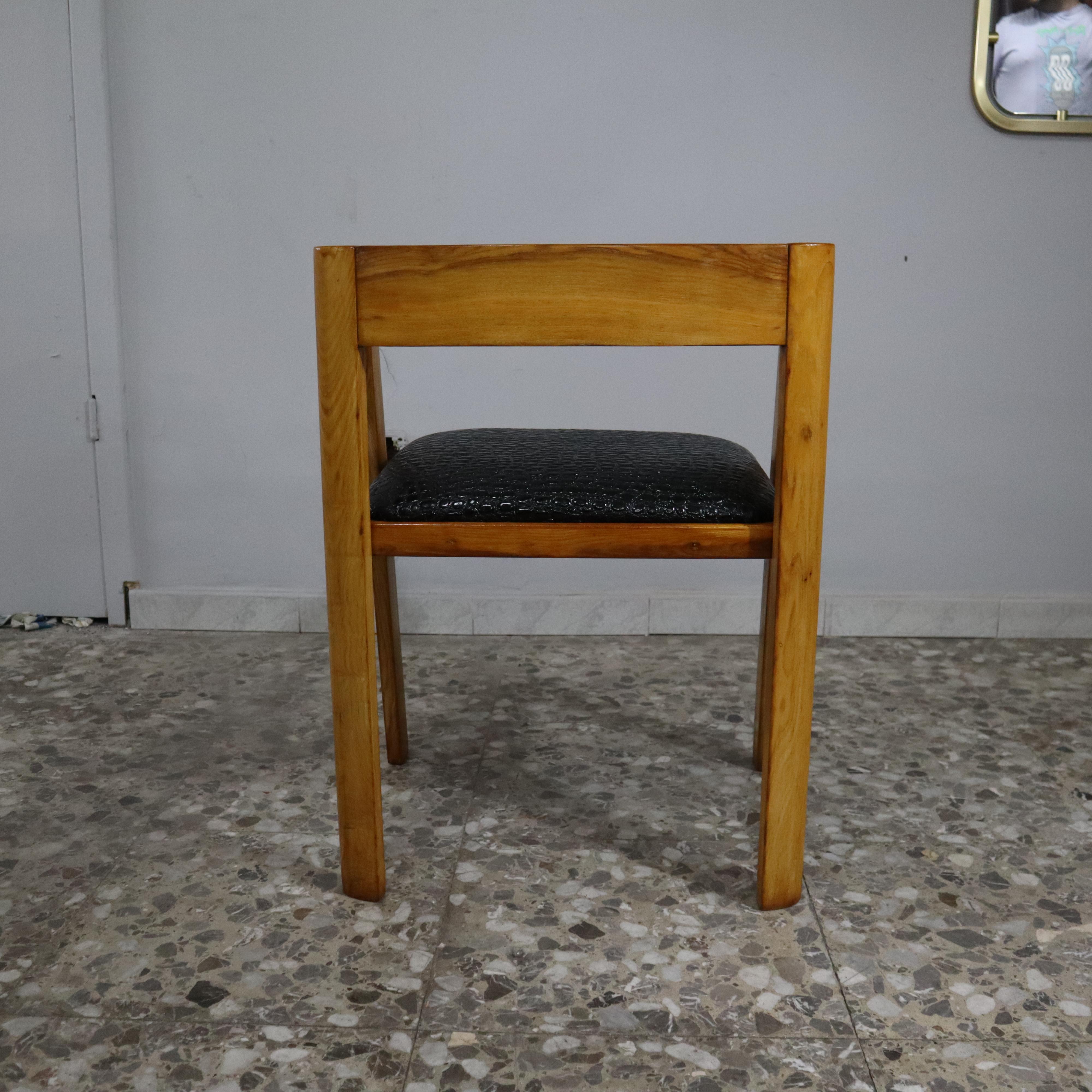 Sillas de cuero y madera de mediados de siglo de Tito Agnoli para Citterio, programa C en venta 2