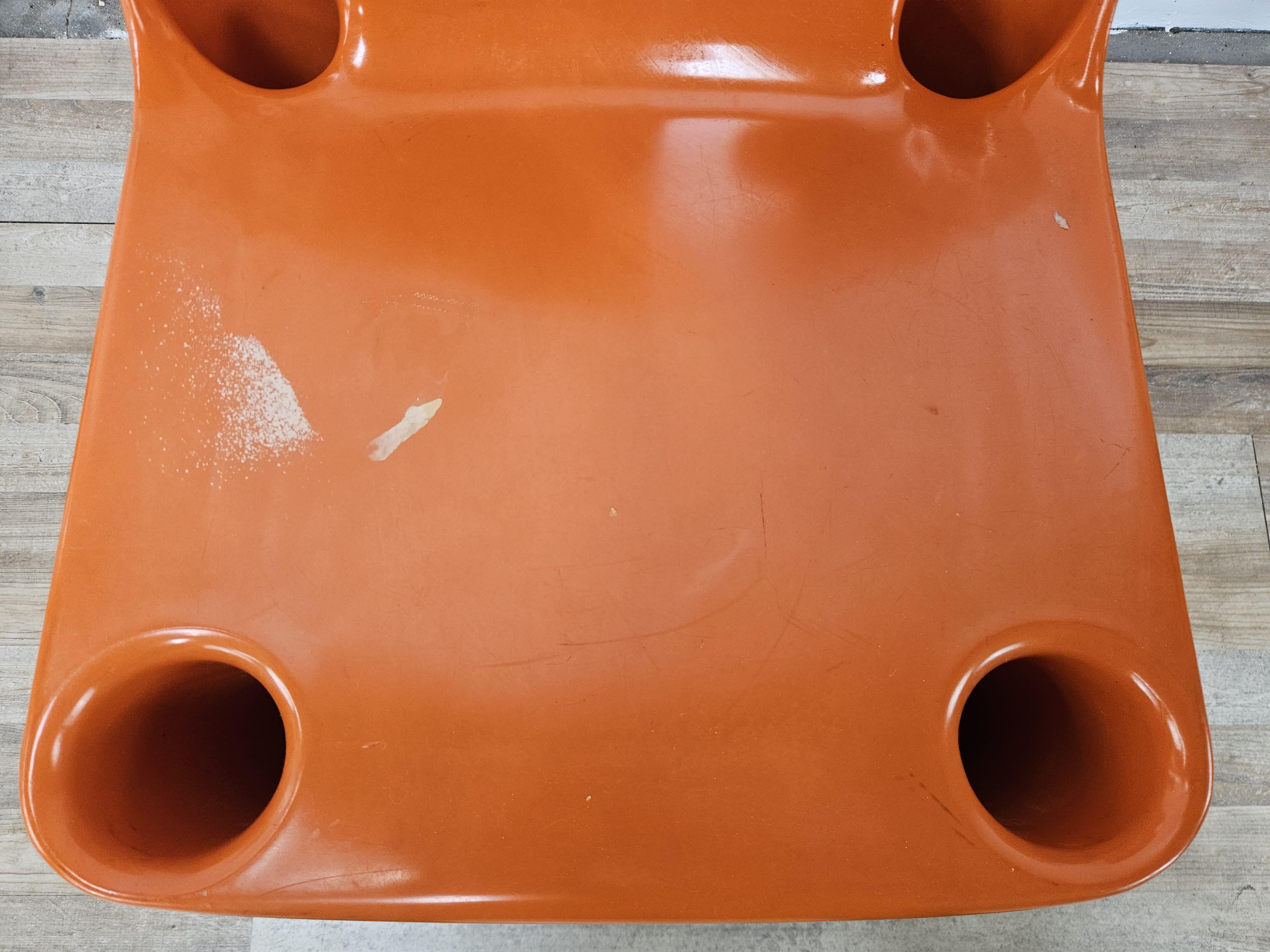 Orangefarbene Kunststoffstühle aus der Casa'70-Kollektion von Albaplast für Dal Vera im Angebot 7