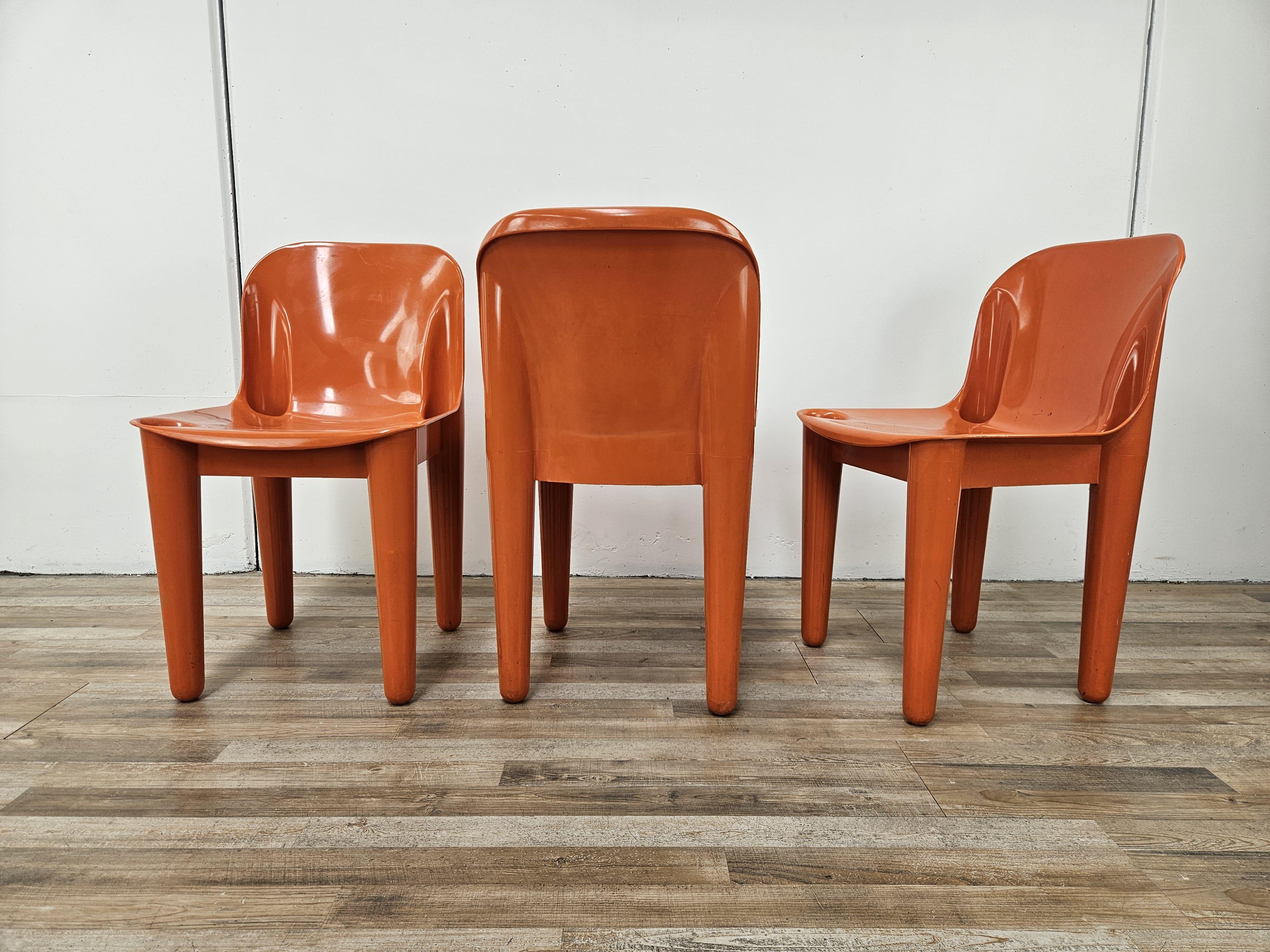 Orangefarbene Kunststoffstühle aus der Casa'70-Kollektion von Albaplast für Dal Vera (Space Age) im Angebot
