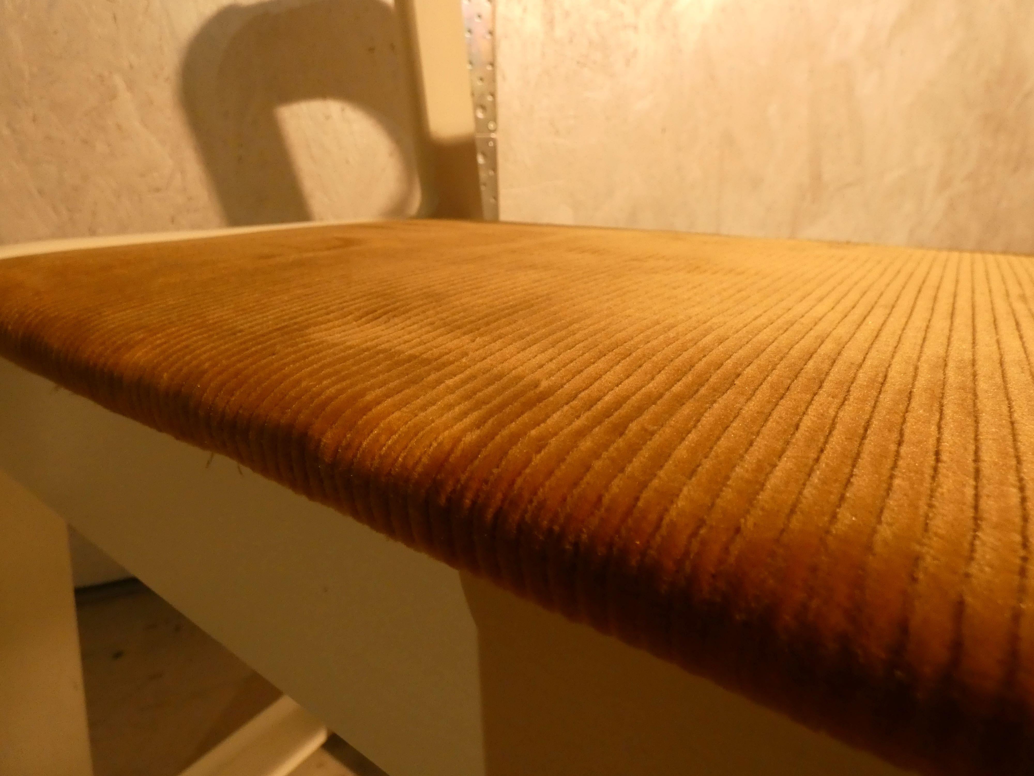 Sillas de terciopelo y madera de Mario Sabot, Italia, años 70, lote de 6 Late 20th Century en venta