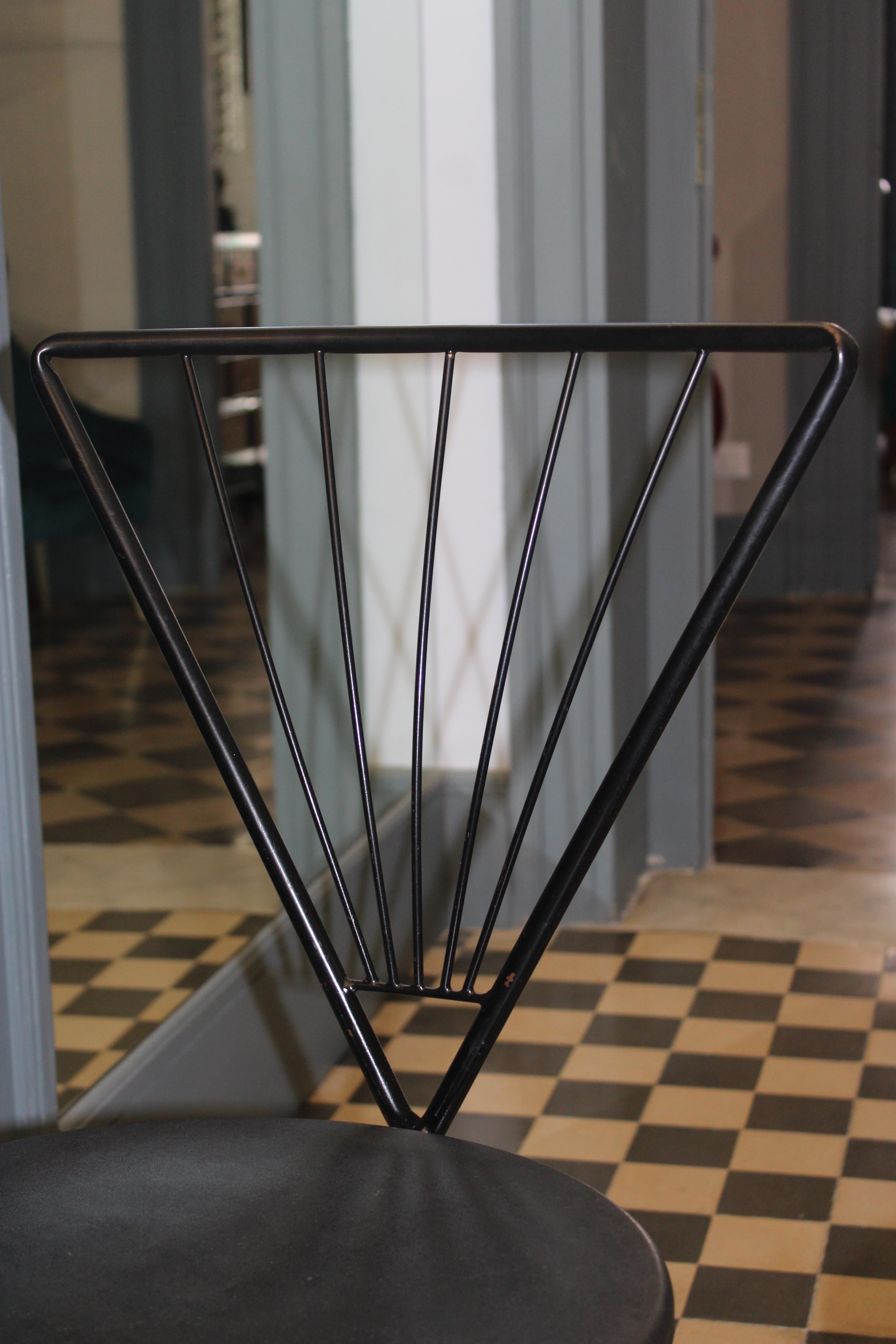 Métal Chaises Minimalistes Italiennes des années 80 Bonaldo Design Josef Hoffmann en vente