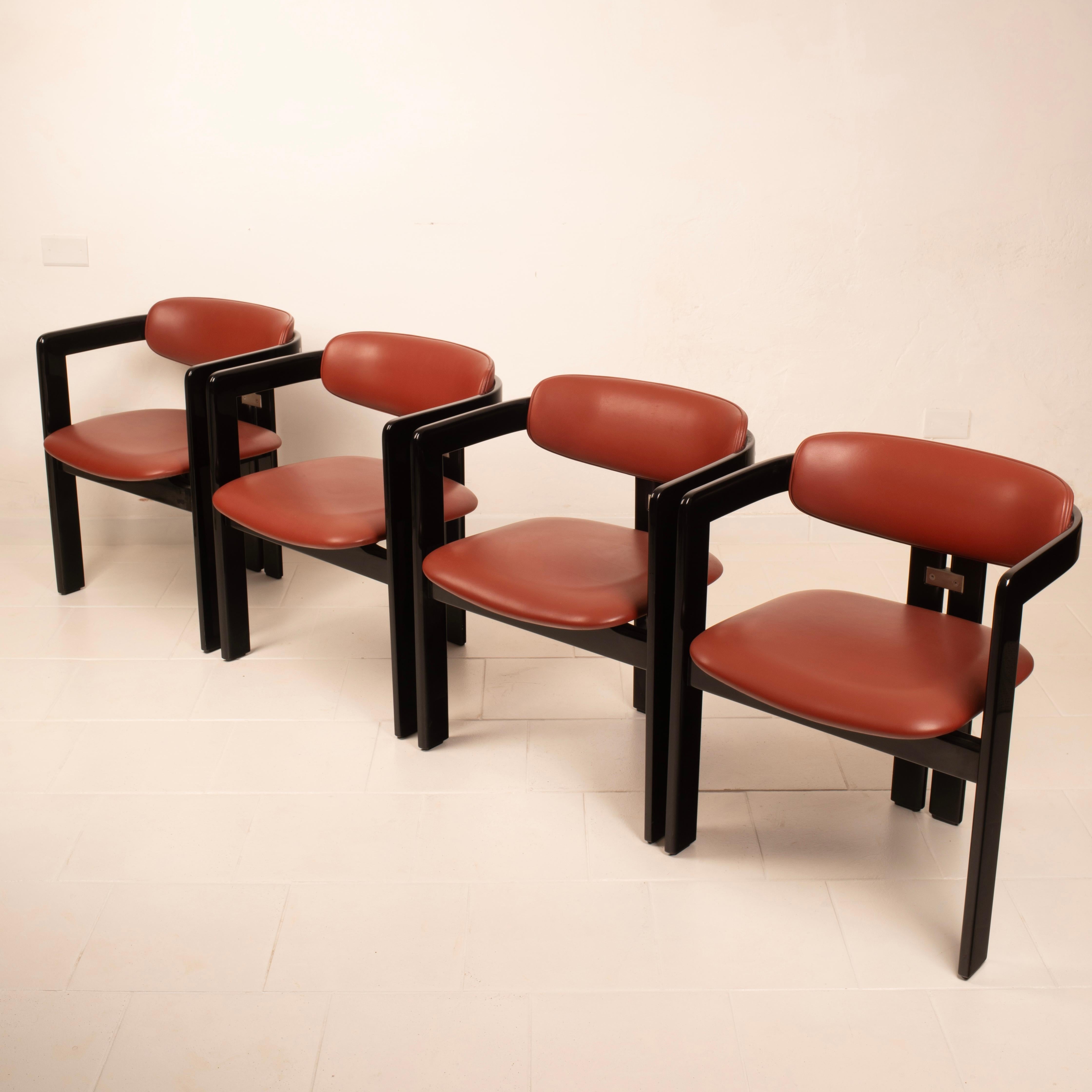 Modernistische italienische Esszimmerstühle von Augusto Savini, Modell 