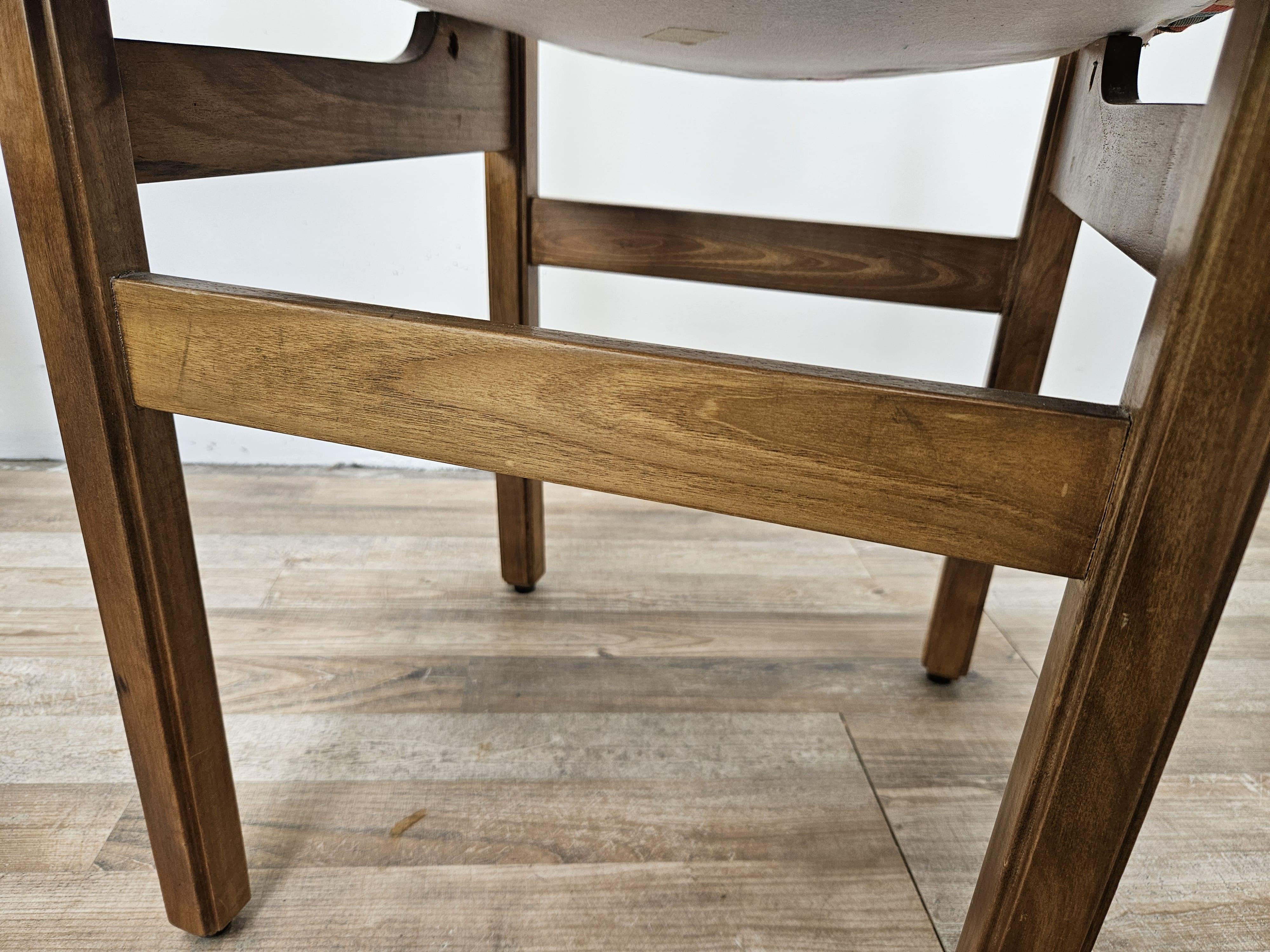 Sillas de comedor de los años 50 en haya con asientos geométricos en venta 9