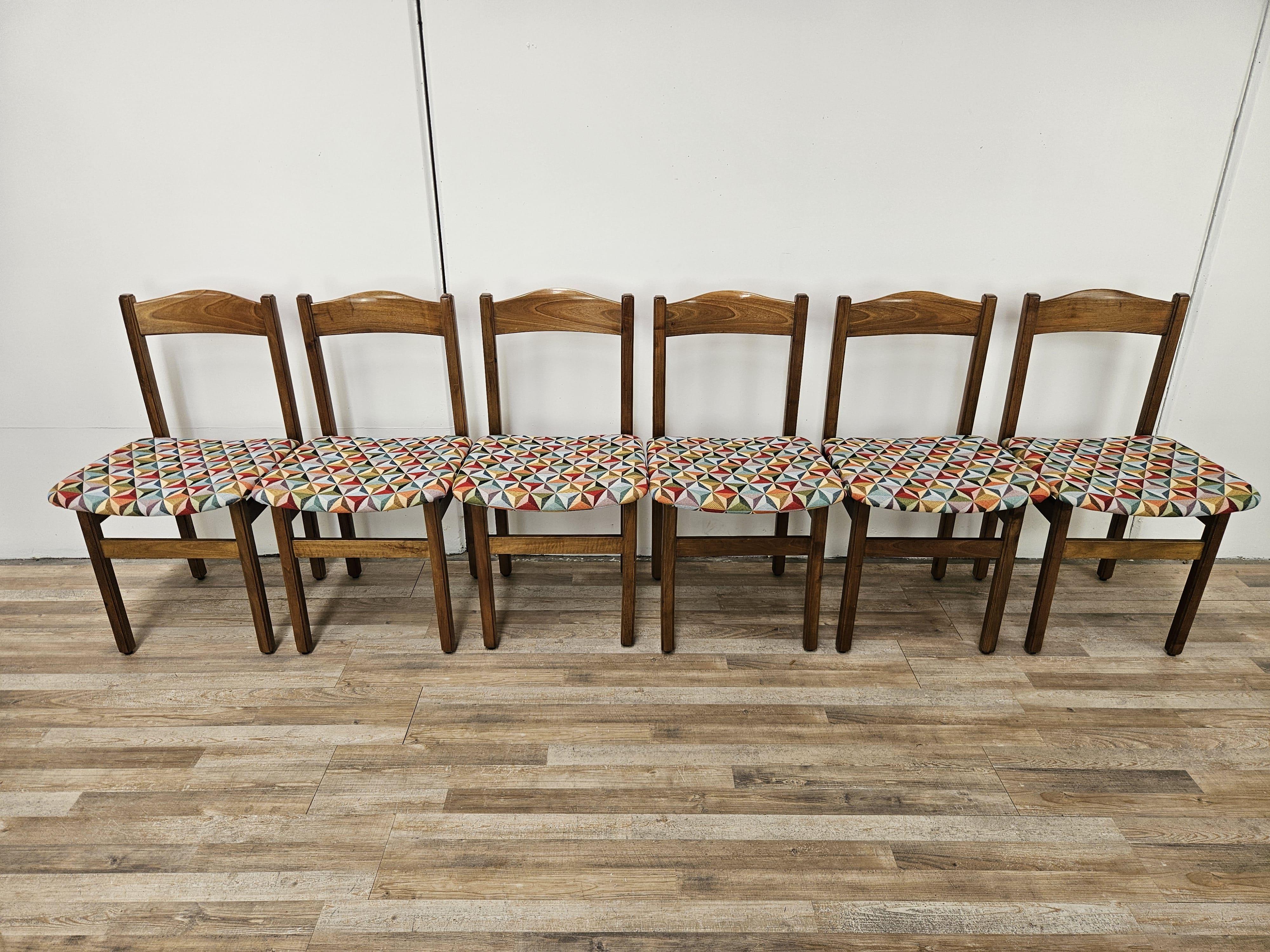 Sillas de comedor de los años 50 en haya con asientos geométricos Art Decó en venta