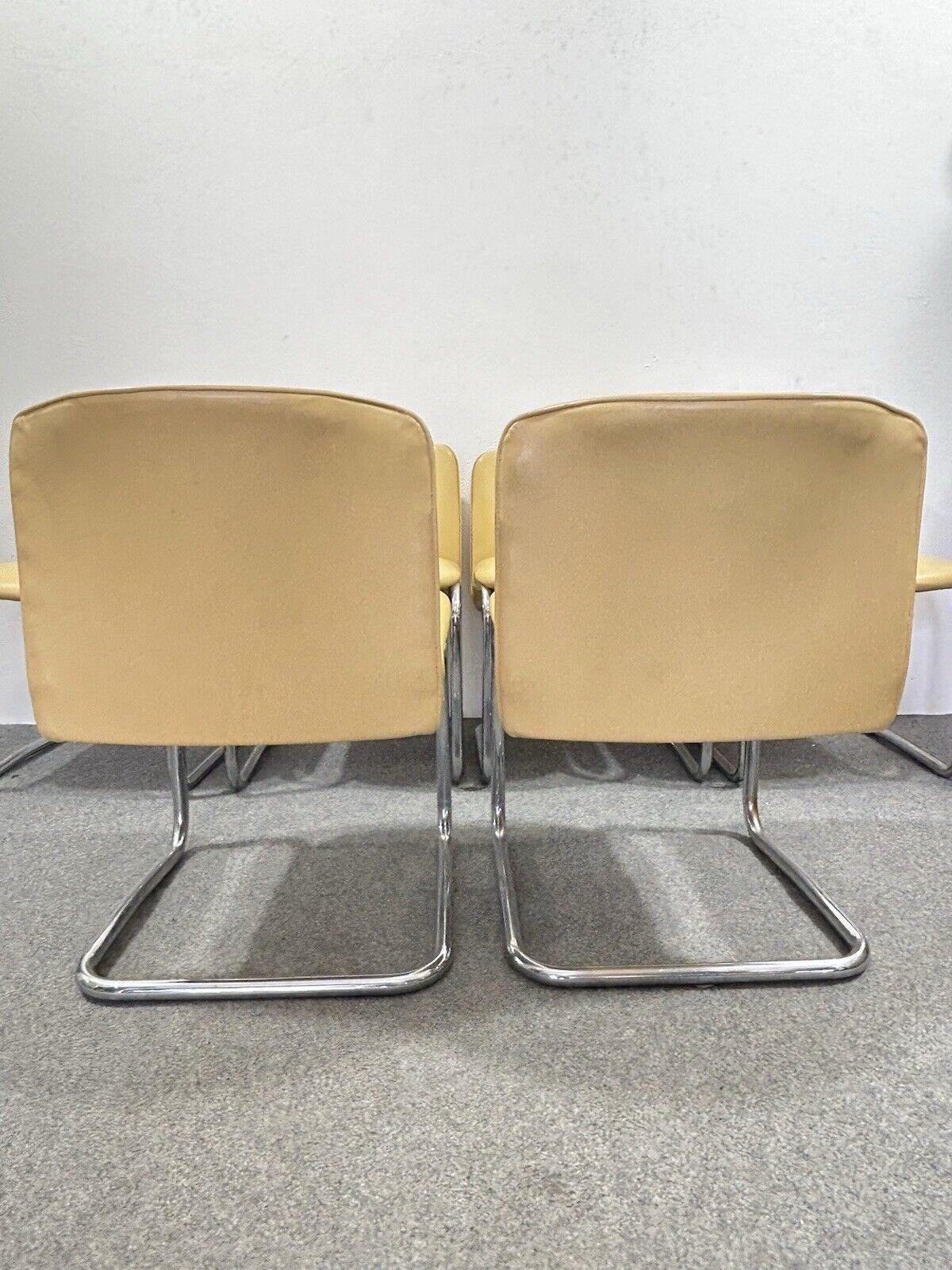 Vintage Chairs in Chrome Plated Steel 1970s Set of 6 For Sale 1