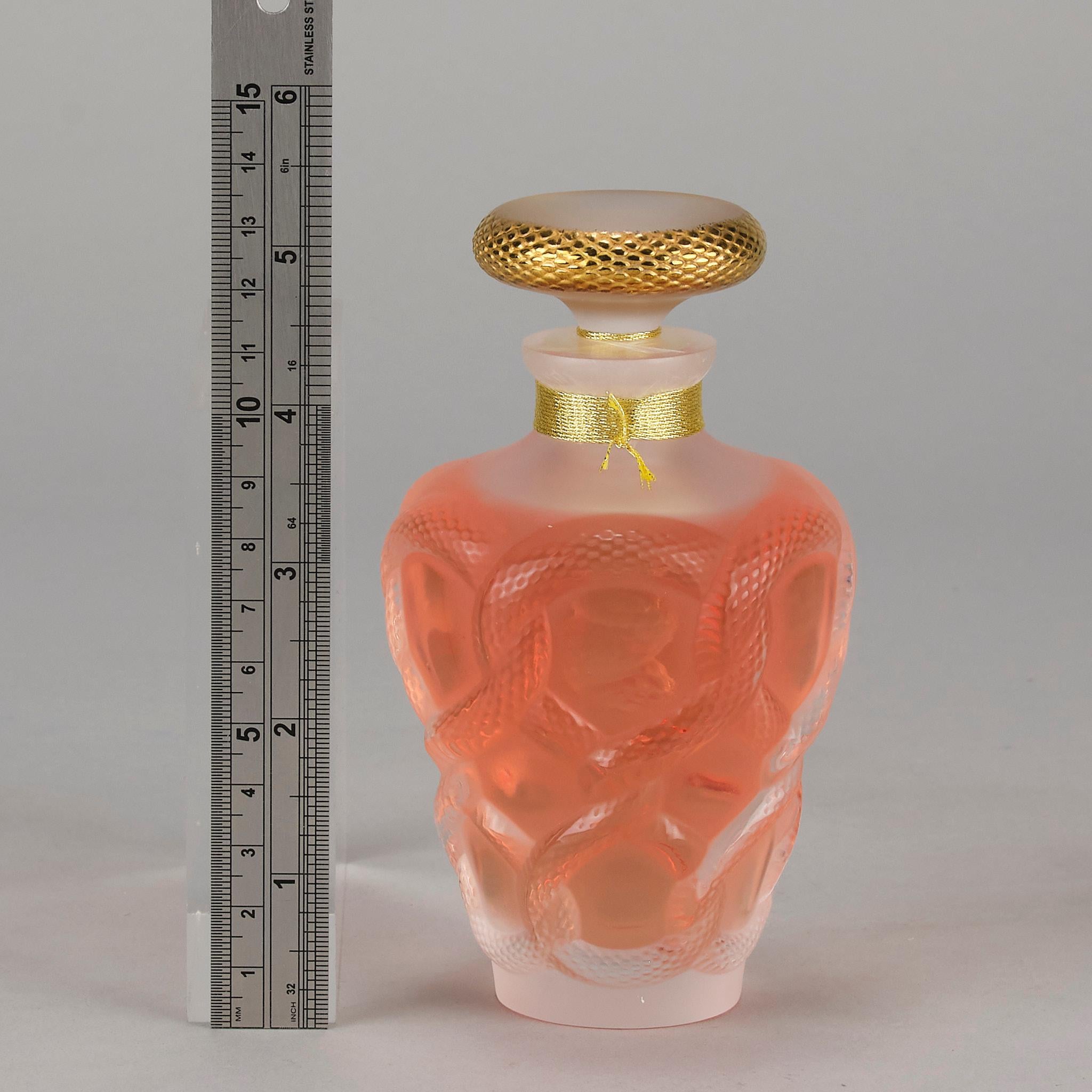Contemporary Frosted Glass Perfume Bottle entitled 'Séduction' by Lalique For Sale 4