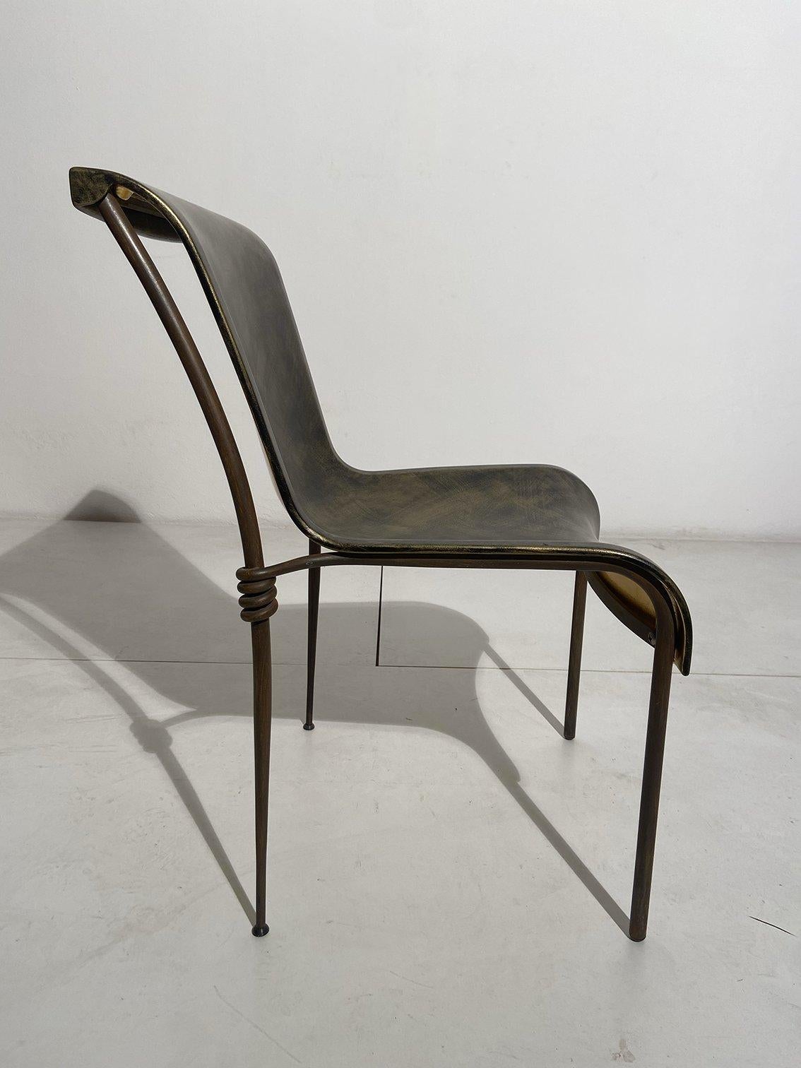 Mid-Century Modern Chaise produite par Rudebravo en 1990. en vente