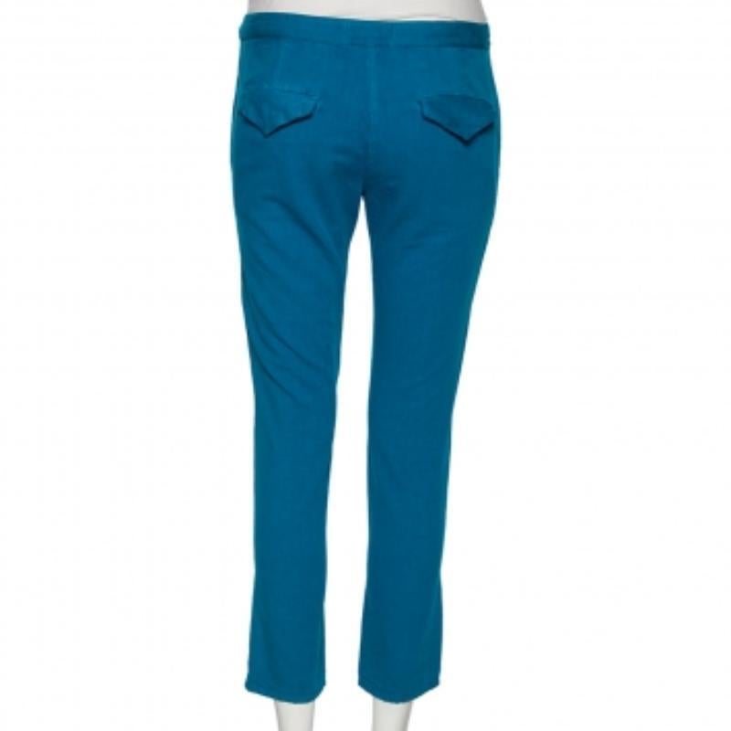 See By Chloe Pantalones de algodón azul brillante S en Bueno estado para la venta en Dubai, Al Qouz 2