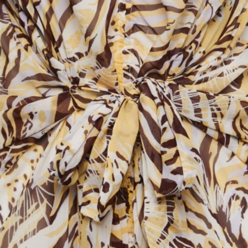 See by Chloe Braun/Gelbes Tiger Print Seidenkrawatte ärmelloses kurzes Kleid S im Angebot 1