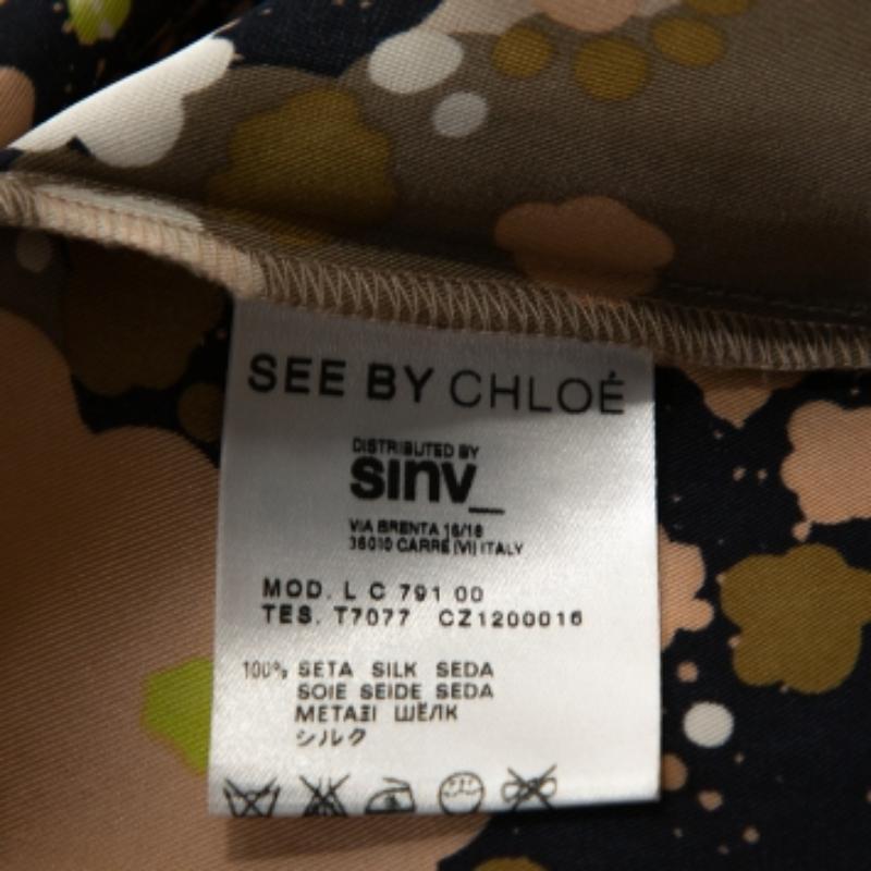 See by Chloe haut à manches courtes en soie imprimé floral multicolore S en vente 1