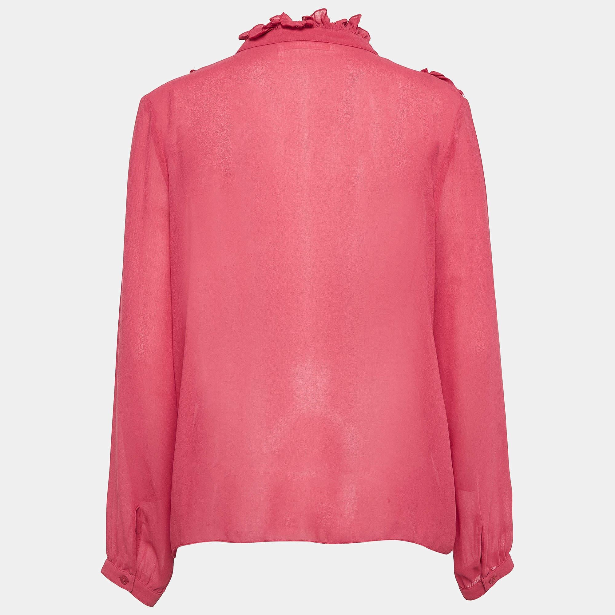 Completa la tua eleganza con una bella camicetta come questa. Con il suo design grazioso e il tessuto di prima qualità, questa blusa è la scelta migliore per apparire sofisticata e in equilibrio.