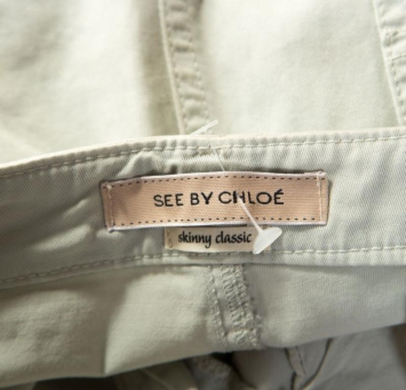 Vence a los informales adornando estos vaqueros superelegantes de See by Chloe. Muéstrate elegante y a la moda cuando salgas a la calle con estos vaqueros verdes. Siente la comodidad y la calidad de estos vaqueros confeccionados en algodón.