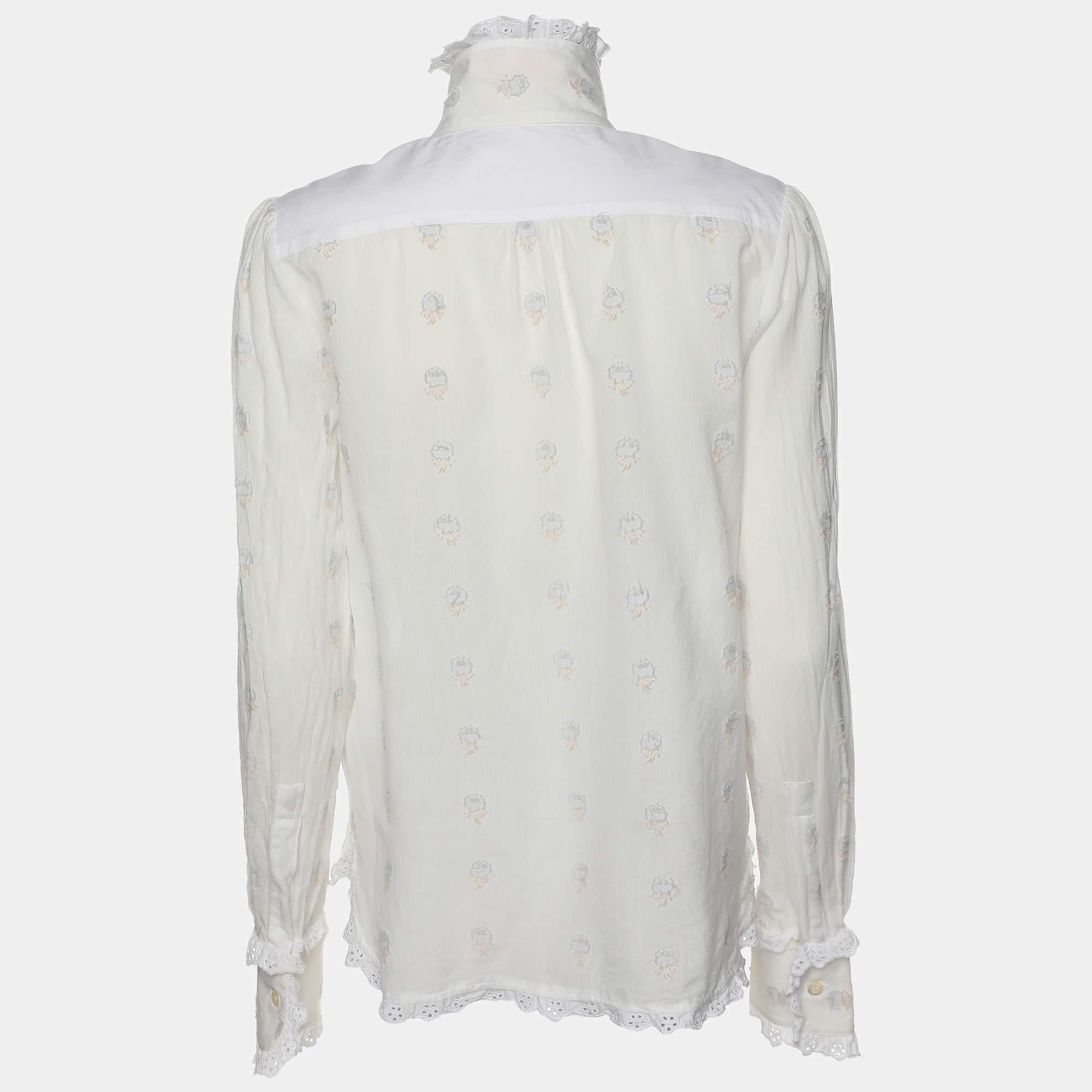 Find great style and comfort while wearing this designer top. Tailored using the best fabrics the creation has been given immense detail. Style it with a pair of jeans and flats.