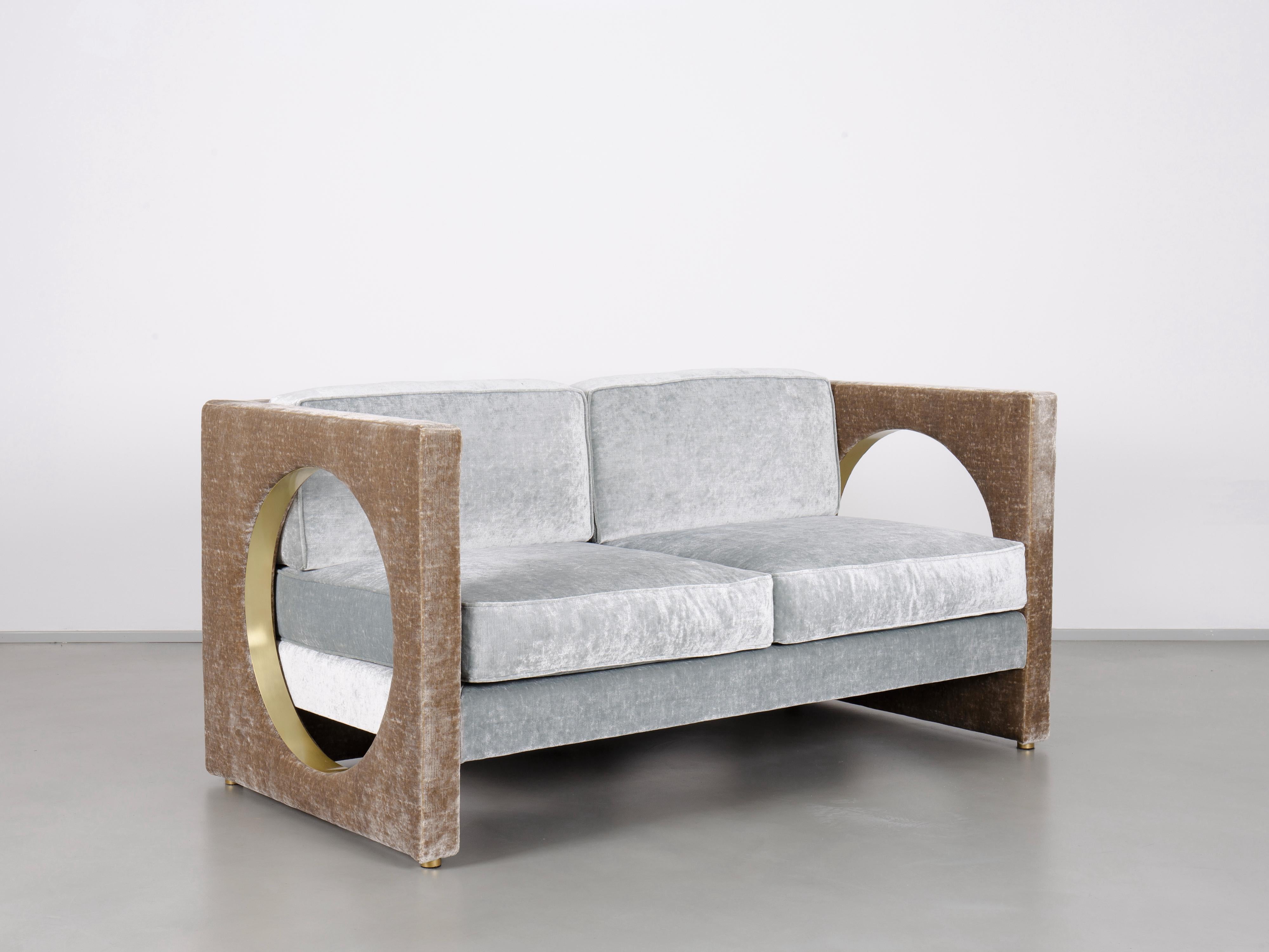 Materials: multilayer and solid fir wood structure, polyurethane foam. Available finishes: satin brass bands, varnished metal feet / brushed steel bands, aluminum feet. Upholstery in MISIA Au Mont des Muses fabric (68% viscose, 32% cotton) -