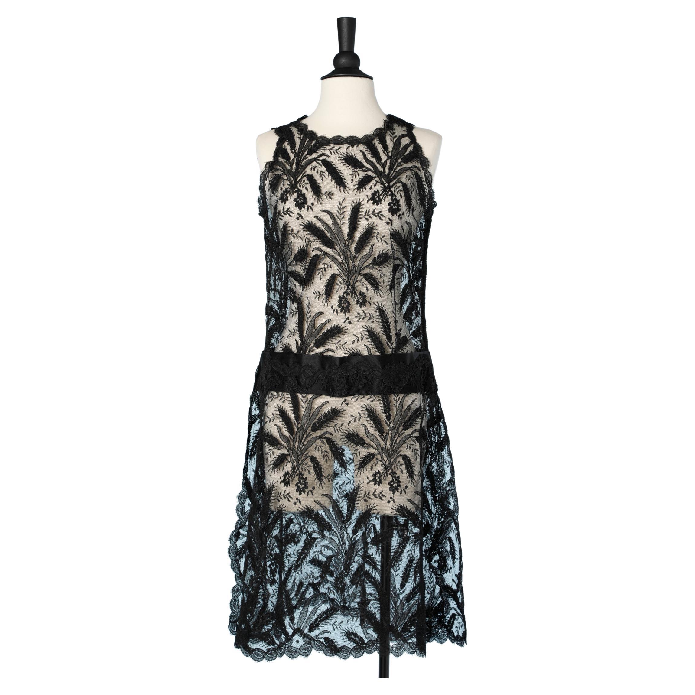 See-through black embroidered tulle with wheat head pattern For Sale