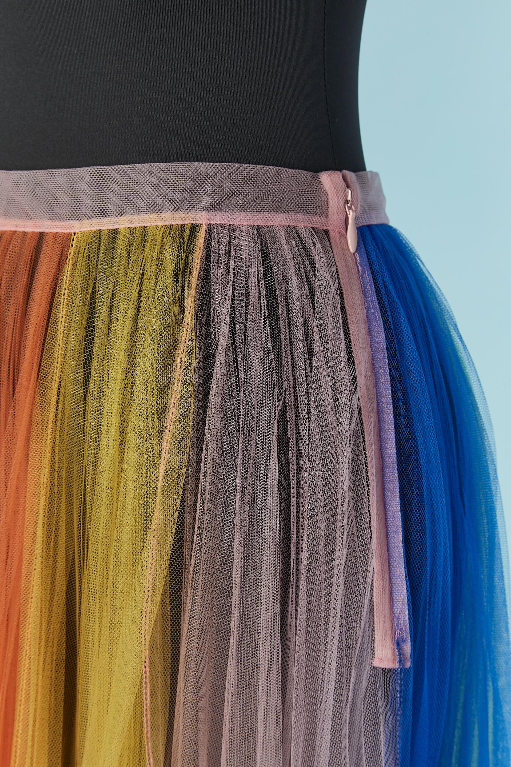 See-through rainbow pleated tulle skirt . Invisible zip closure on the side 
SIZE XS 