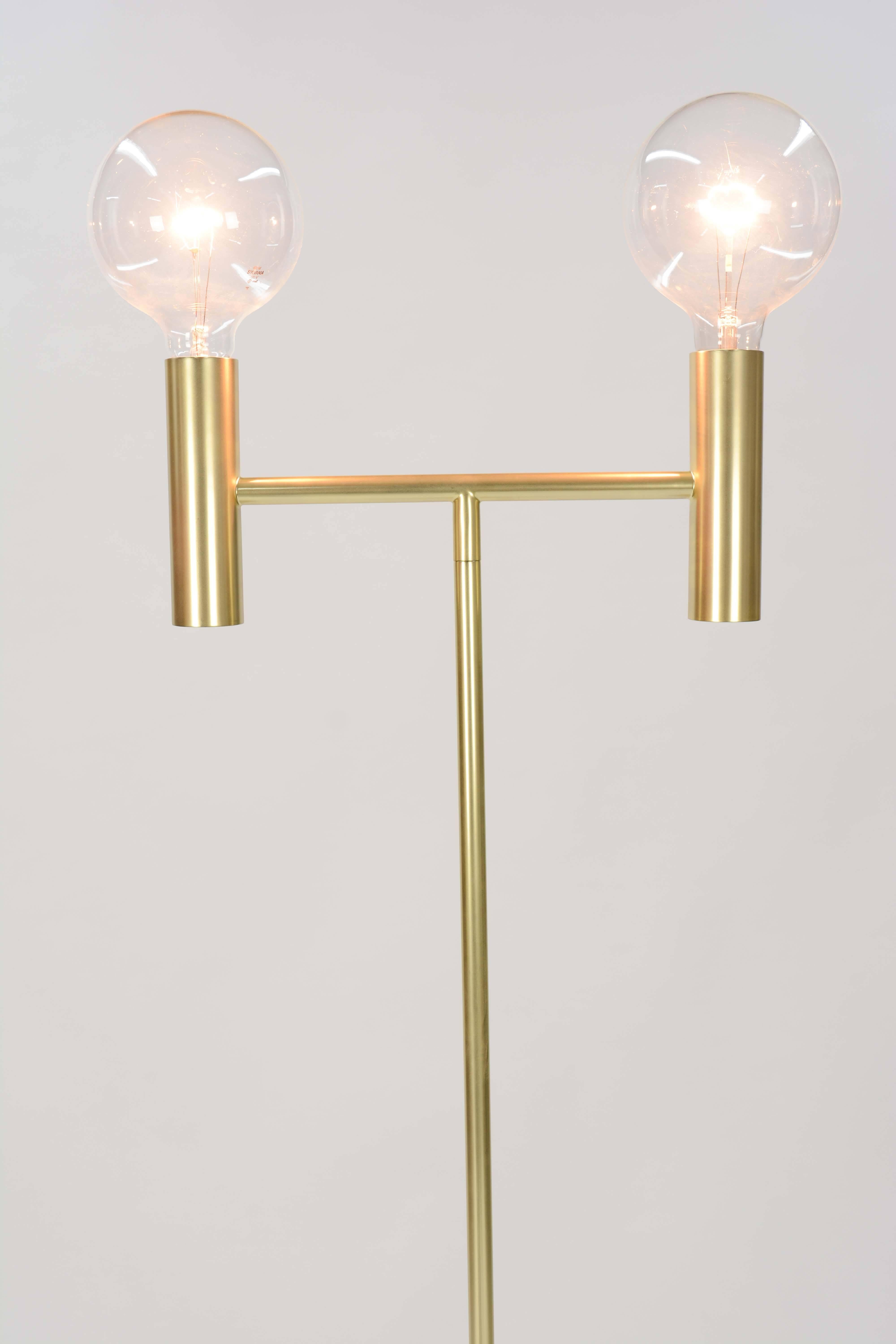 Seed Design of Denmark Brass Double Head Floor Lamp In Good Condition For Sale In Portland, OR