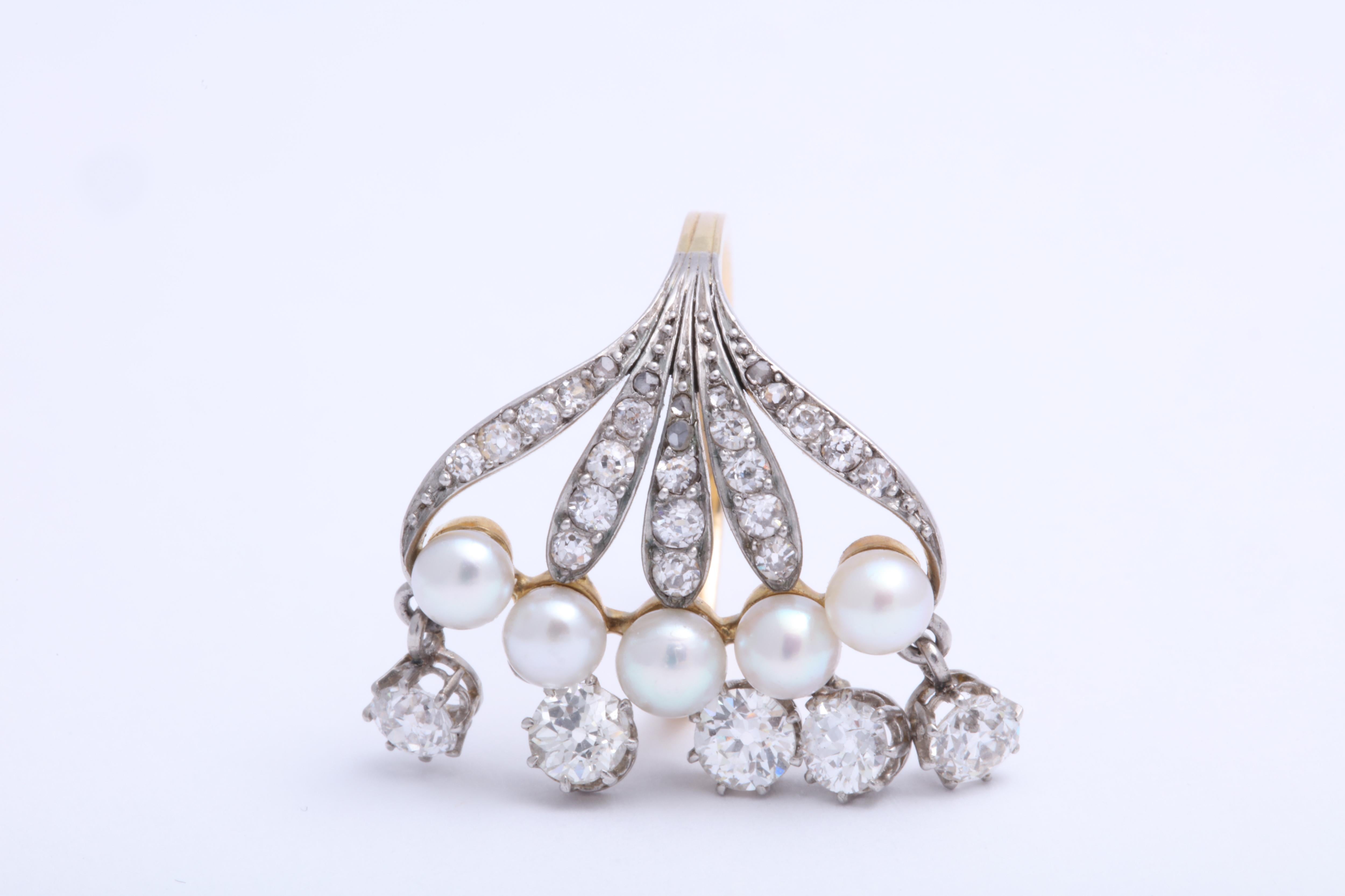 Seed Pearl and Diamond Dangle Ring im Angebot 2