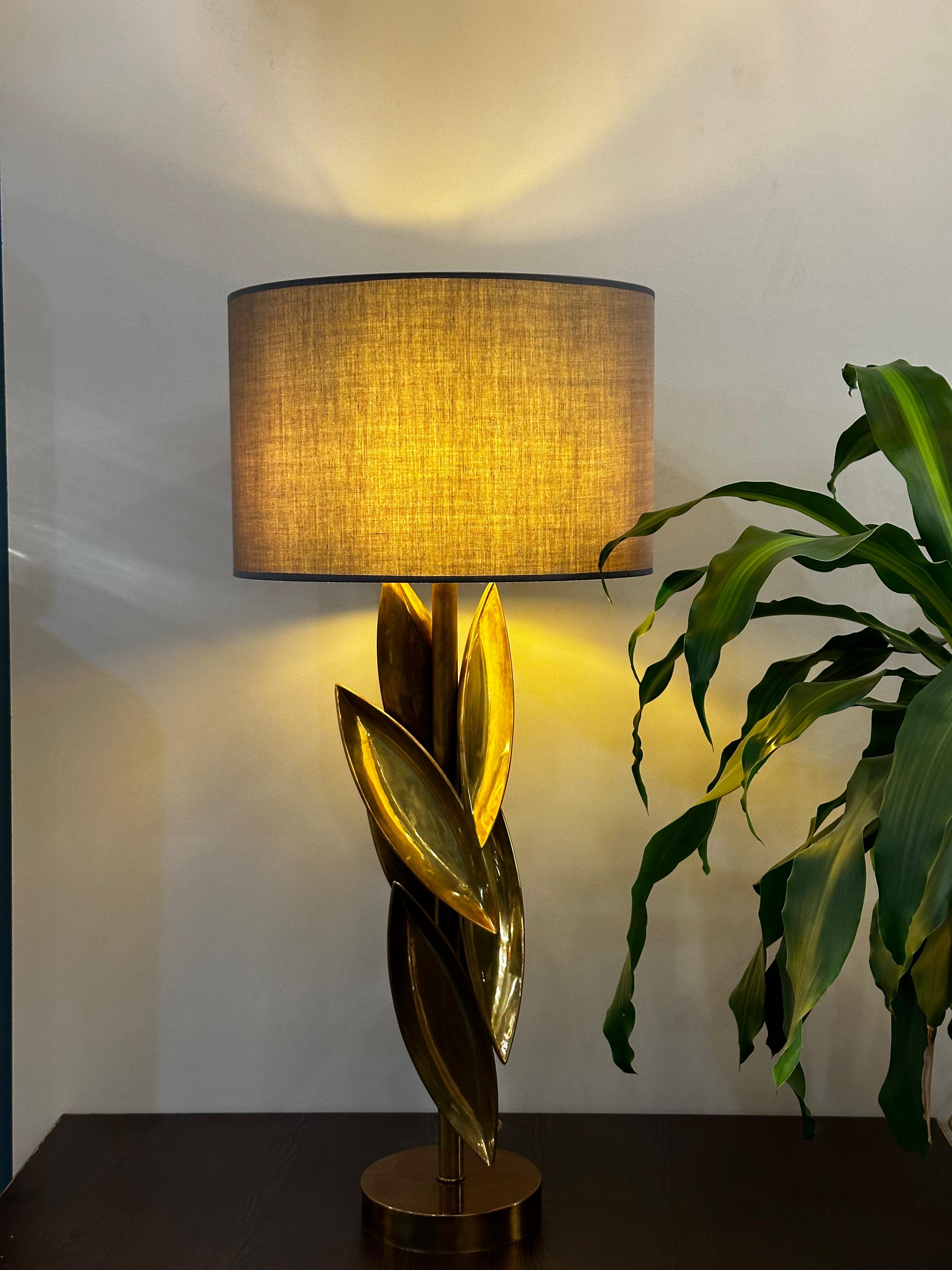 Seed Table Lamp  - Brass Table Lamp For Sale 8