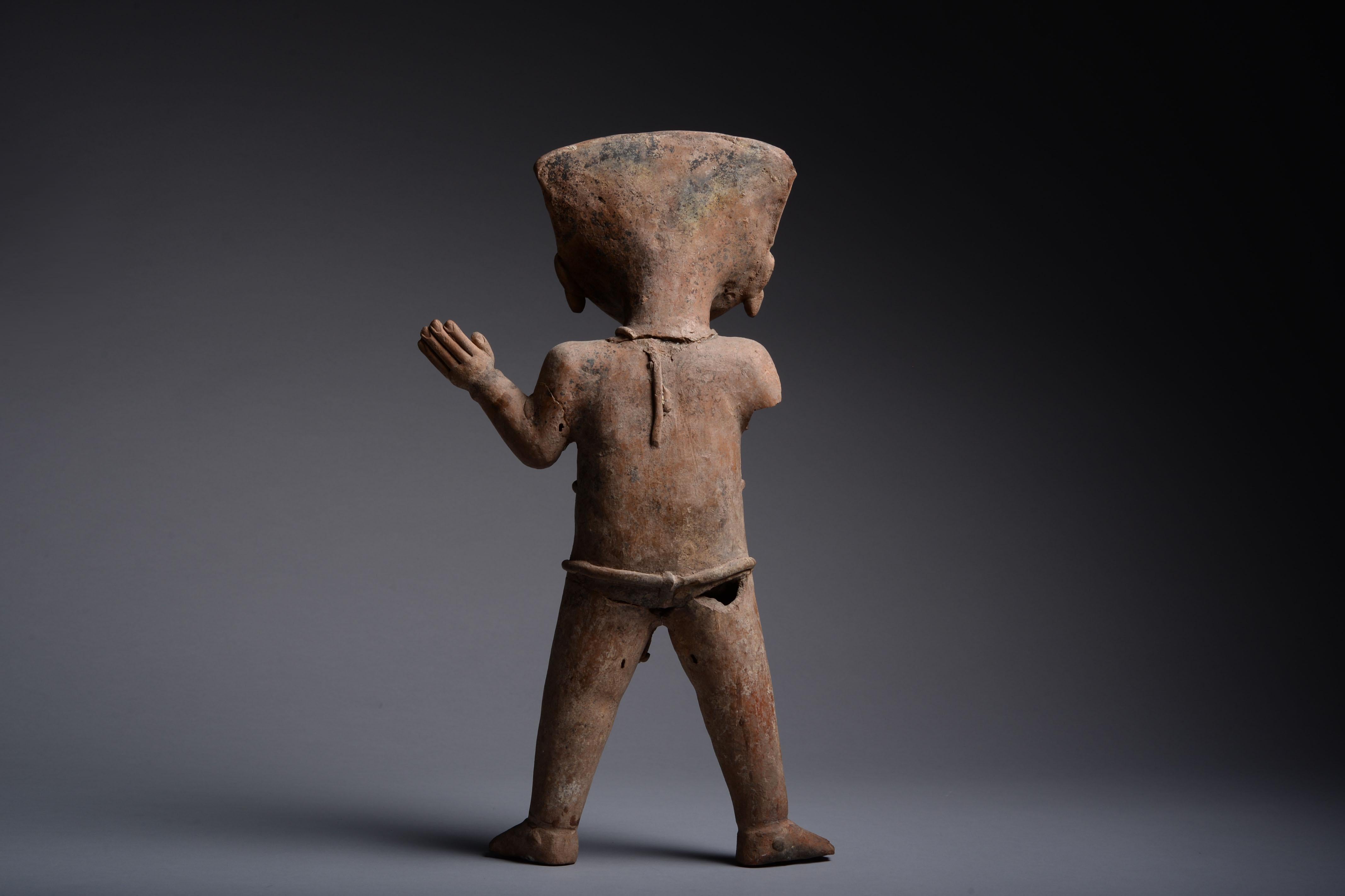 18th Century and Earlier Seeger Collection Ancient Pre-Columbian Pottery Laughing Veracruz Figure, 550 AD