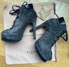 Seen on Beyonce Alaïa Grey Suede Hiker Ankle Boots size EU 38 US 8 Platform