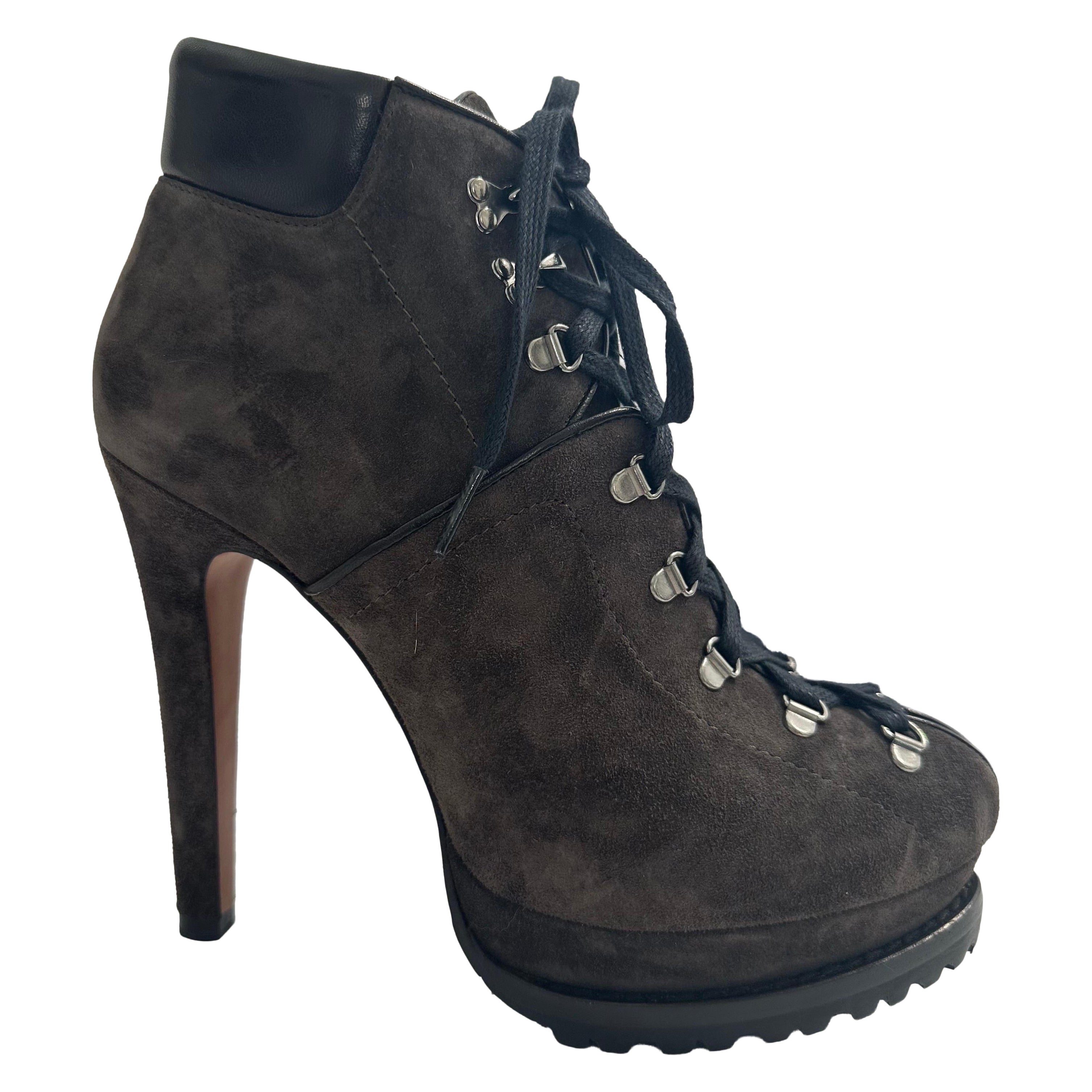 Pre-owned Alaïa Seen On Beyonce Grey Suede Hiker Ankle Boots Size Eu 38 Us 8 Platform In Gray