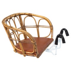 Wicker front seat for transporting babies, 1960s