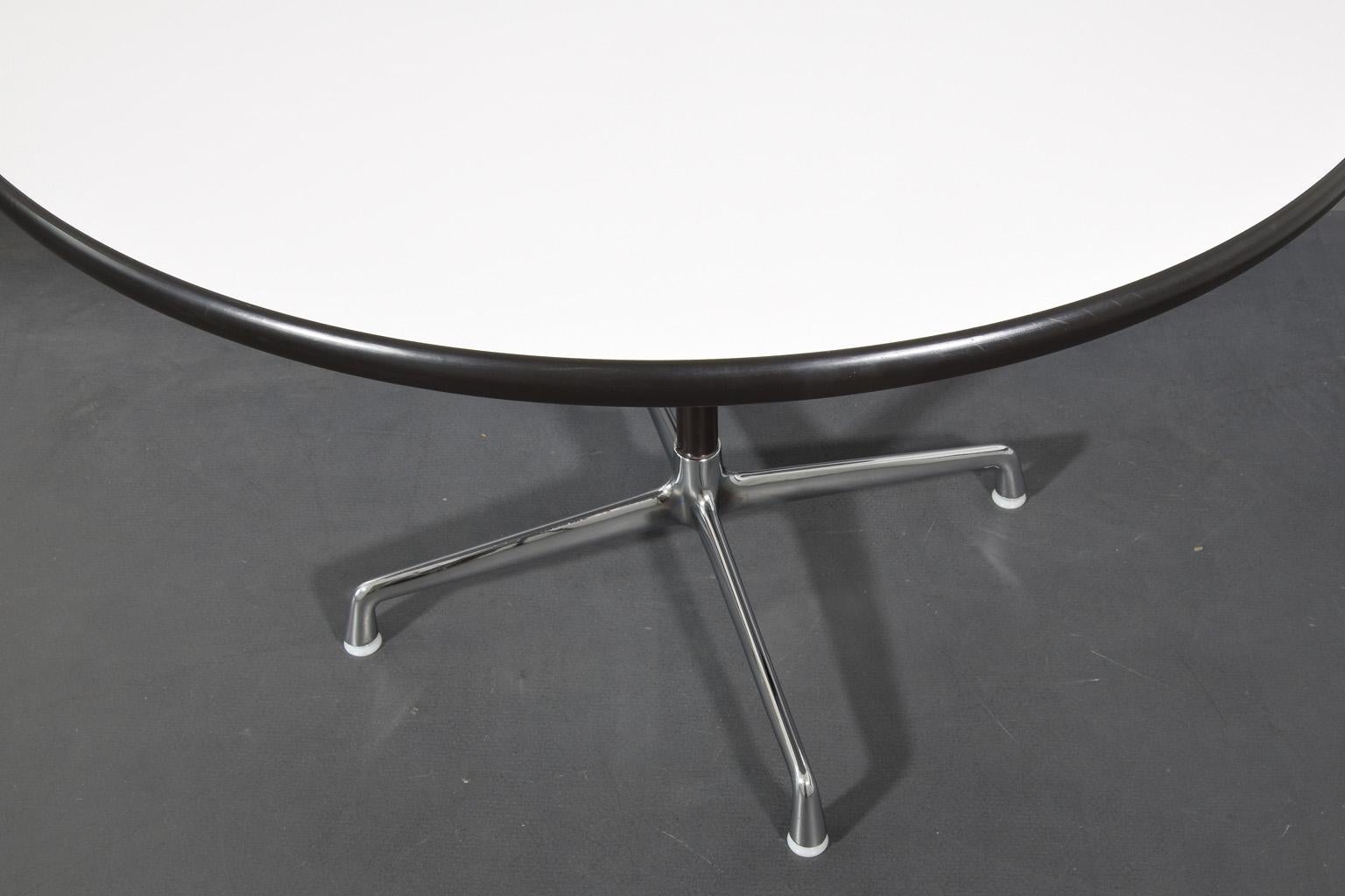 Mid-Century Modern Segmented Table Aluminium by Charles & Ray Eames for Hermann Miller, 1980s