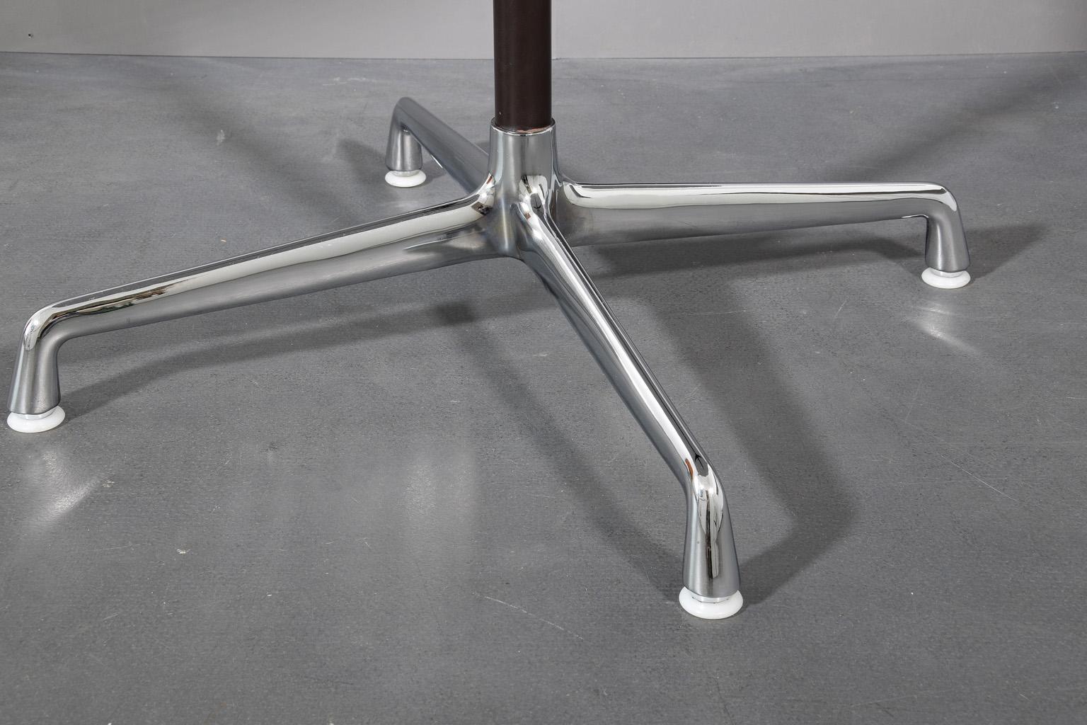 Late 20th Century Segmented Table Aluminium by Charles & Ray Eames for Hermann Miller, 1980s