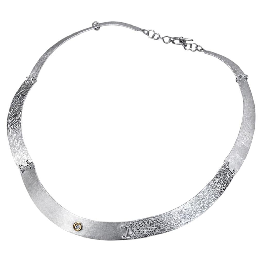 Collana Segmento in oro 18 carati, argento, con diamanti a taglio brillante e a taglio misto, di Lucía Rovira in vendita