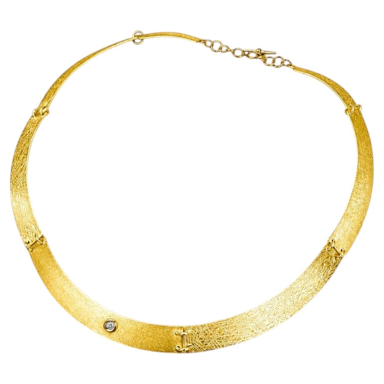 Collier « Segmento » en or jaune 18 carats, avec diamants taille brillant et taille classique, par Lucía Rovira en vente