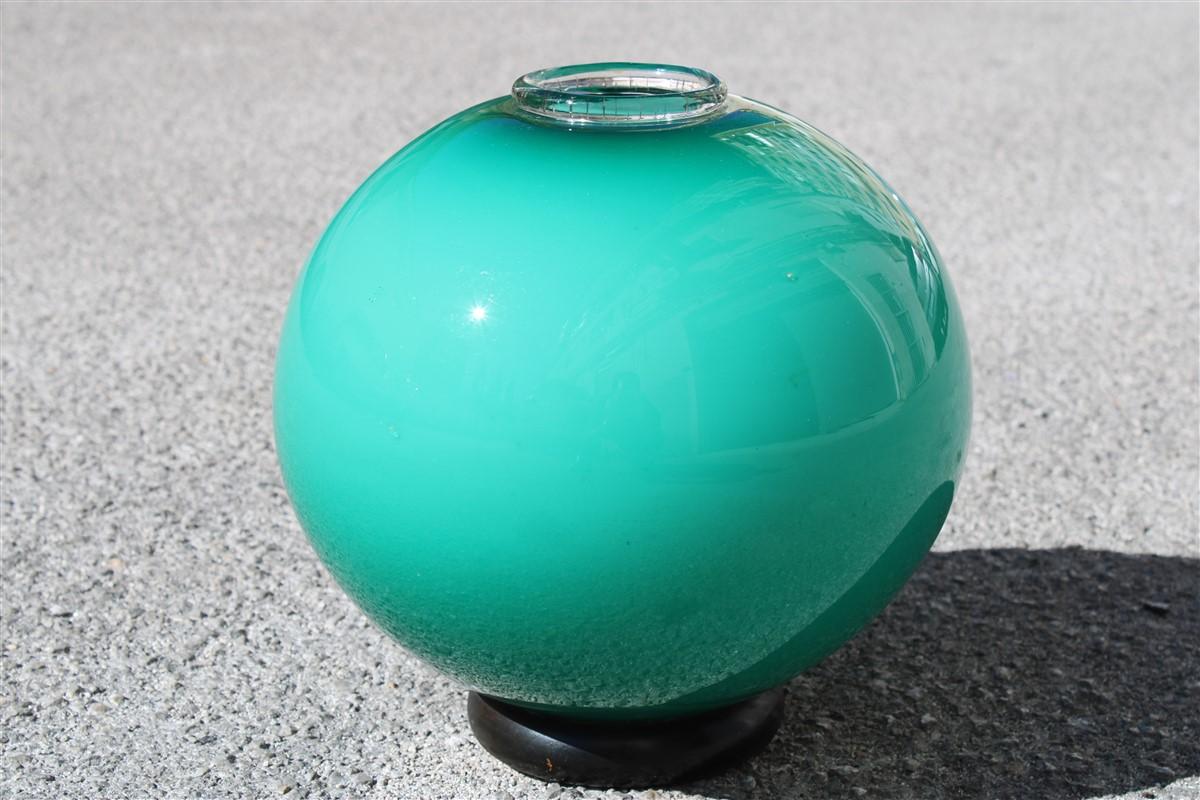 Art déco Seguso 1940 Vase Ball and Ball vert avec bouche supérieure ronde Italie en vente