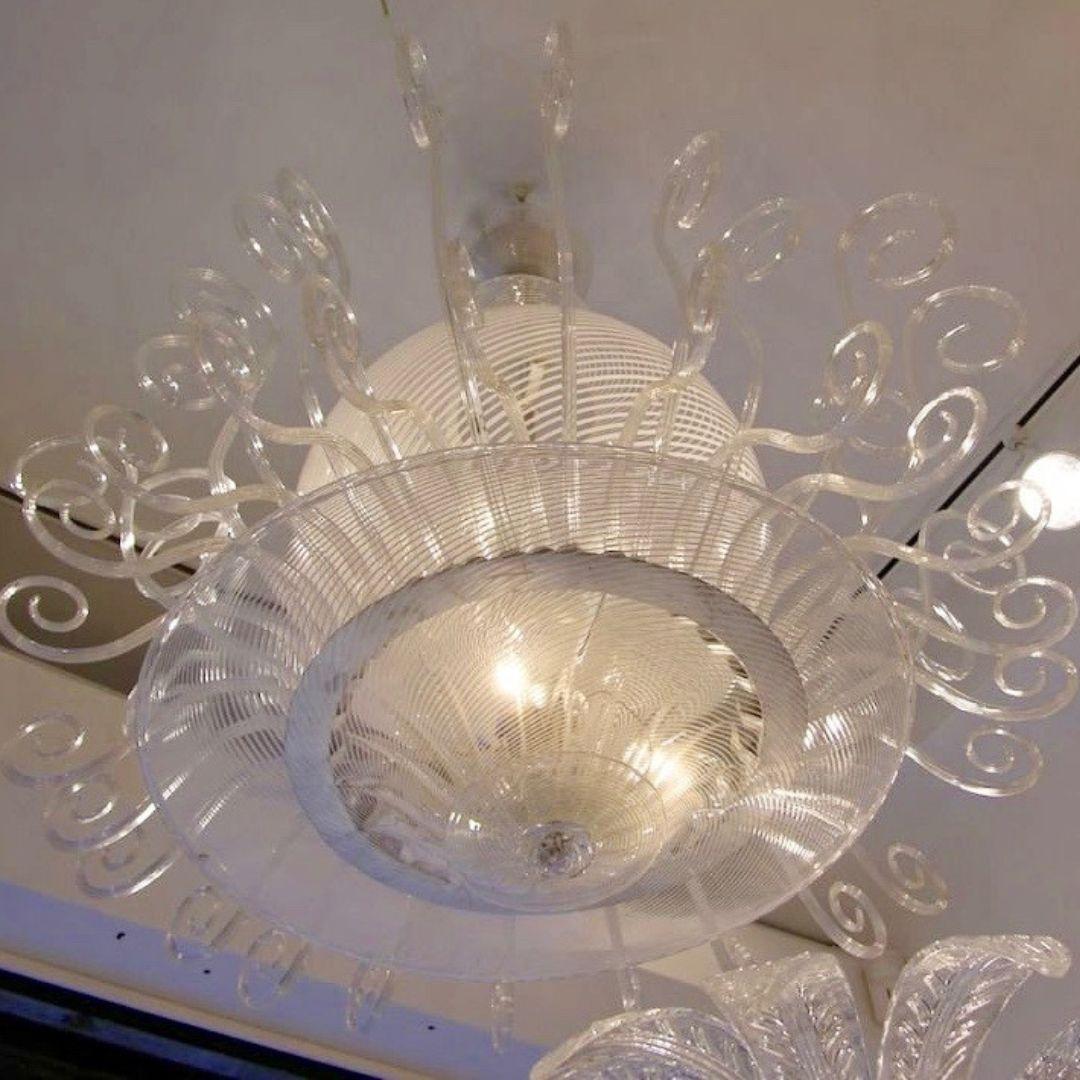 Mid-Century Modern Seguso 1950 Italian Vintage White & Crystal Clear Murano Glass Chandelier en vente
