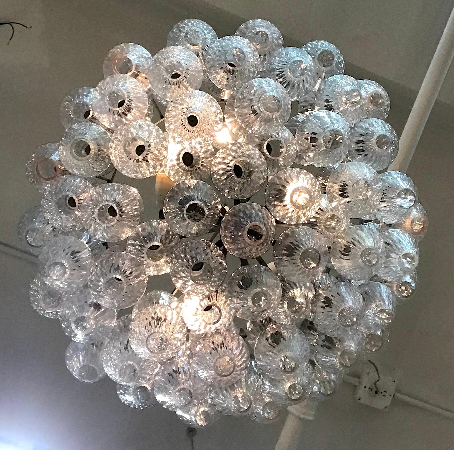 Seguso 1960s Clear & Blush Glass Chandelier For Sale 4