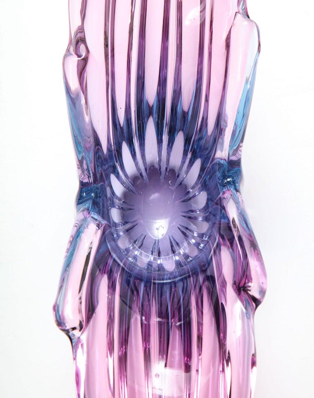 Vaso in vetro di Murano Seguso Ametista/Magenta in vendita 2