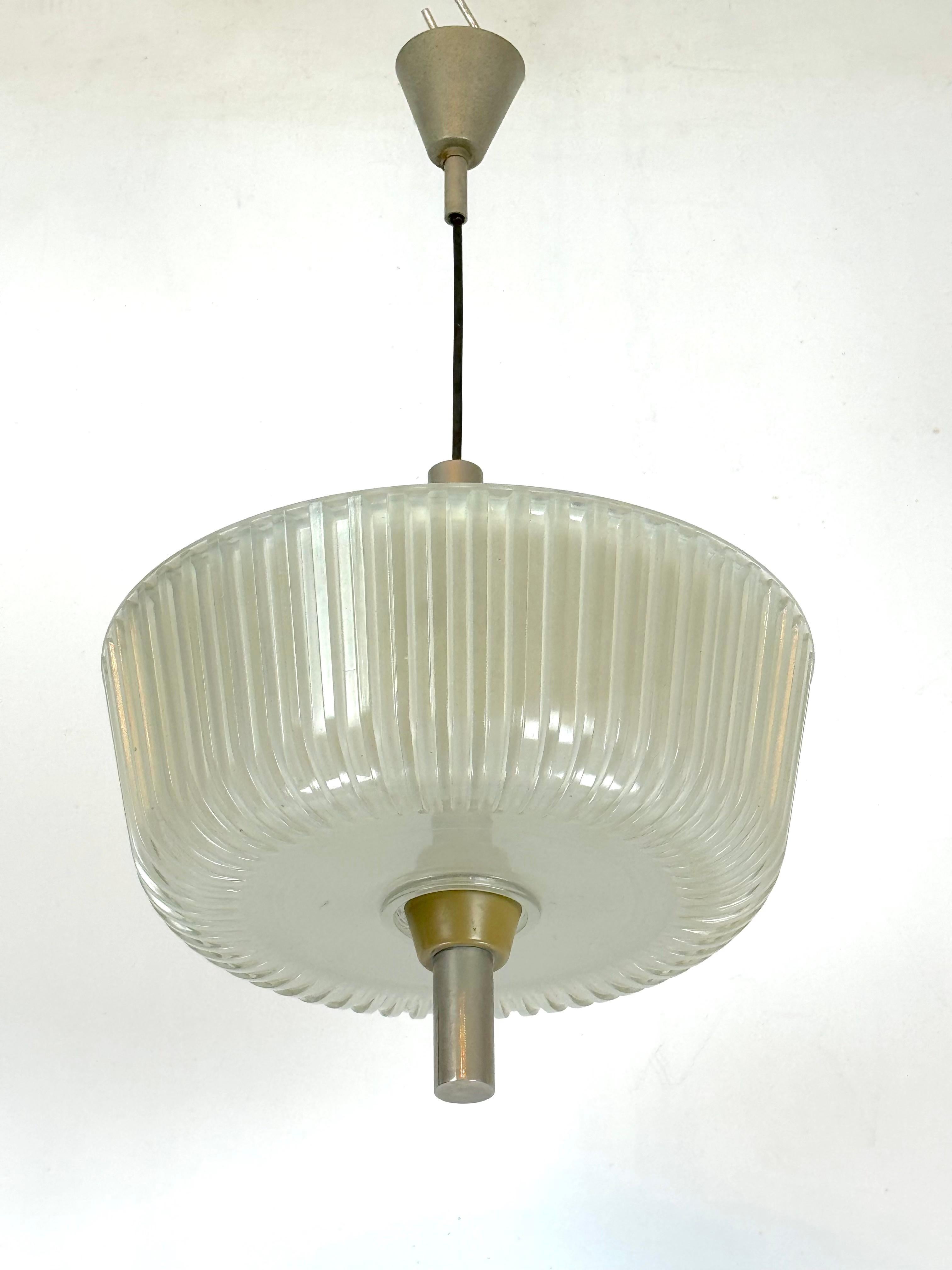 Mid-Century moderno Seguso, lampadario Art Deco in vetro e metallo degli anni '40. in vendita