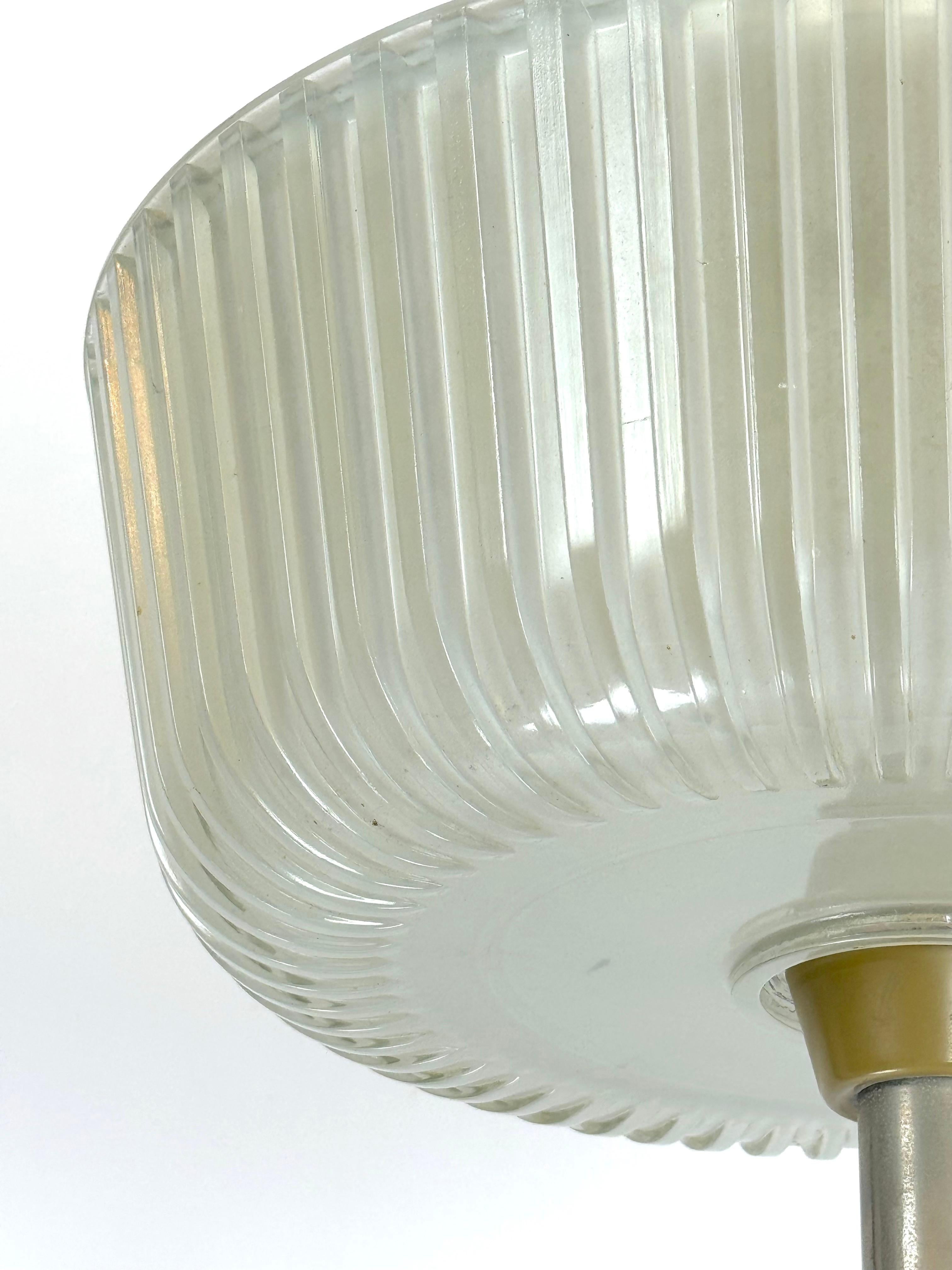 Vetro di Murano Seguso, lampadario Art Deco in vetro e metallo degli anni '40. in vendita