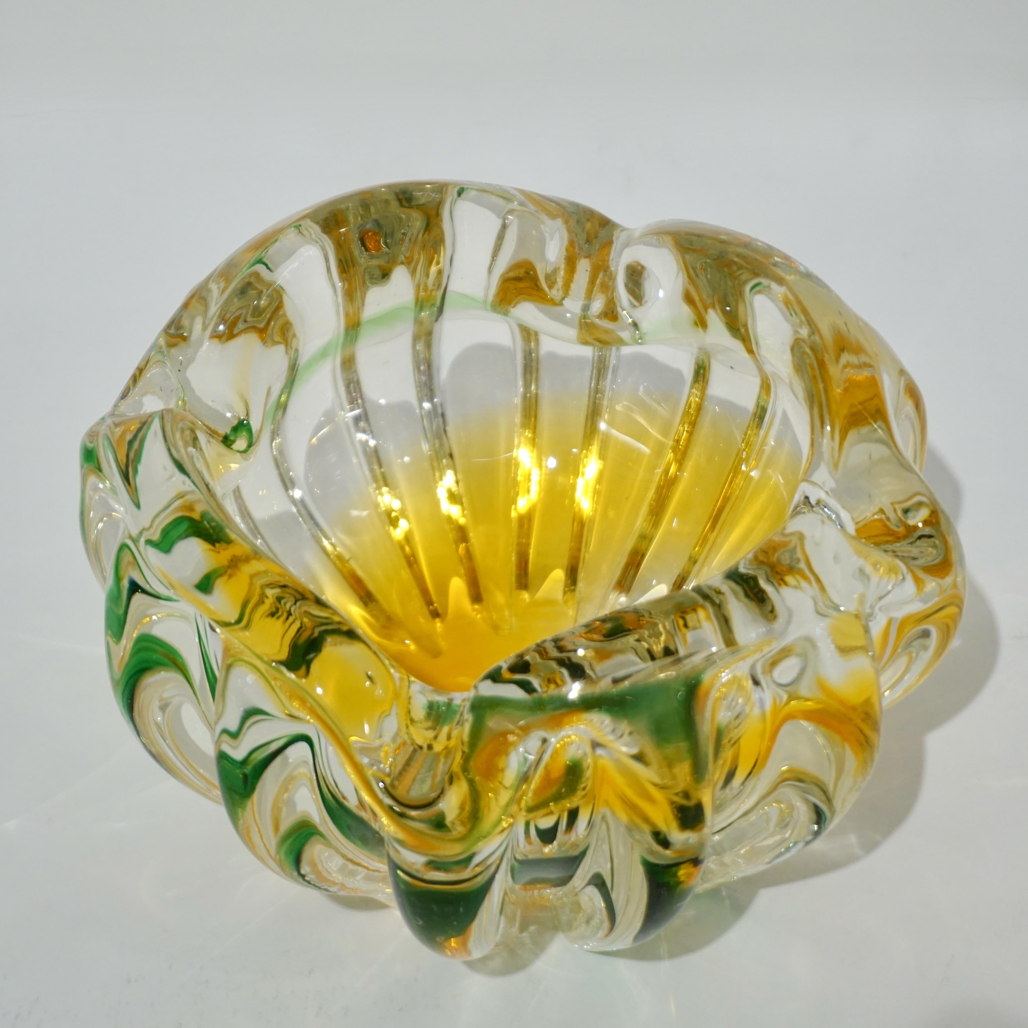 Seguso Attributed 1930s Green Yellow Crystal Murano Art Glass Small Bowls 6