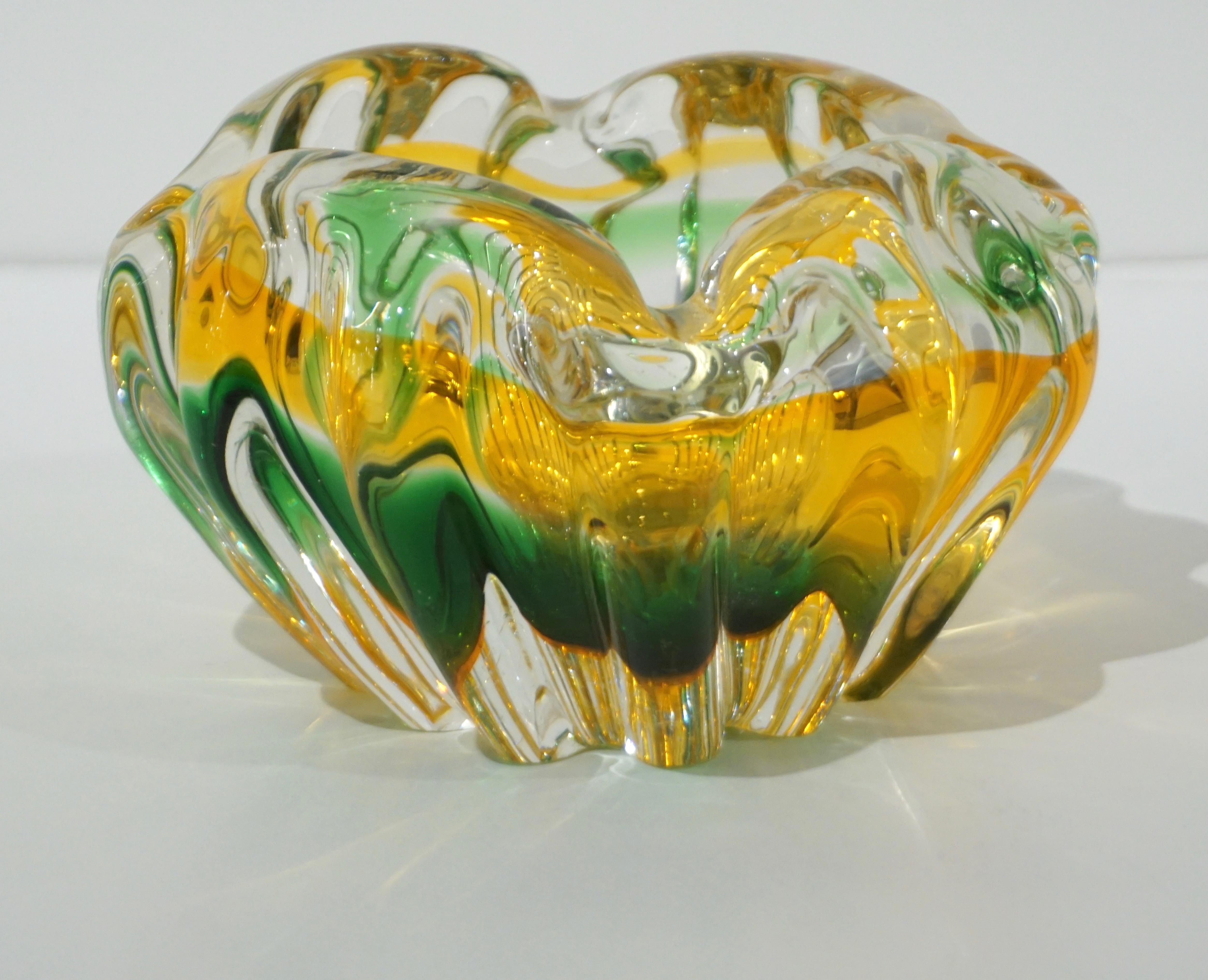 Art Deco Seguso Attributed 1930s Green Yellow Crystal Murano Art Glass Small Bowls