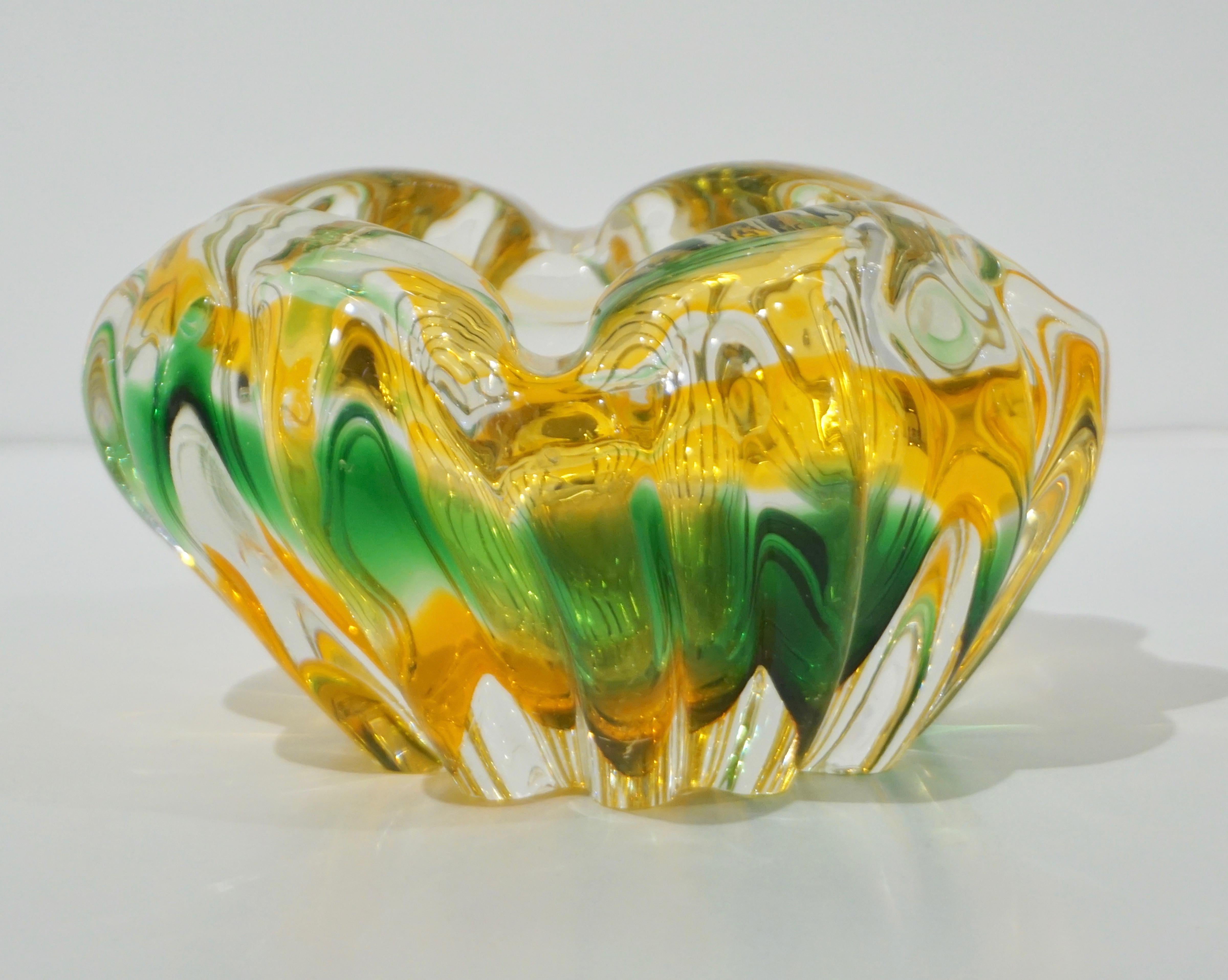 20th Century Seguso Attributed 1930s Green Yellow Crystal Murano Art Glass Small Bowls