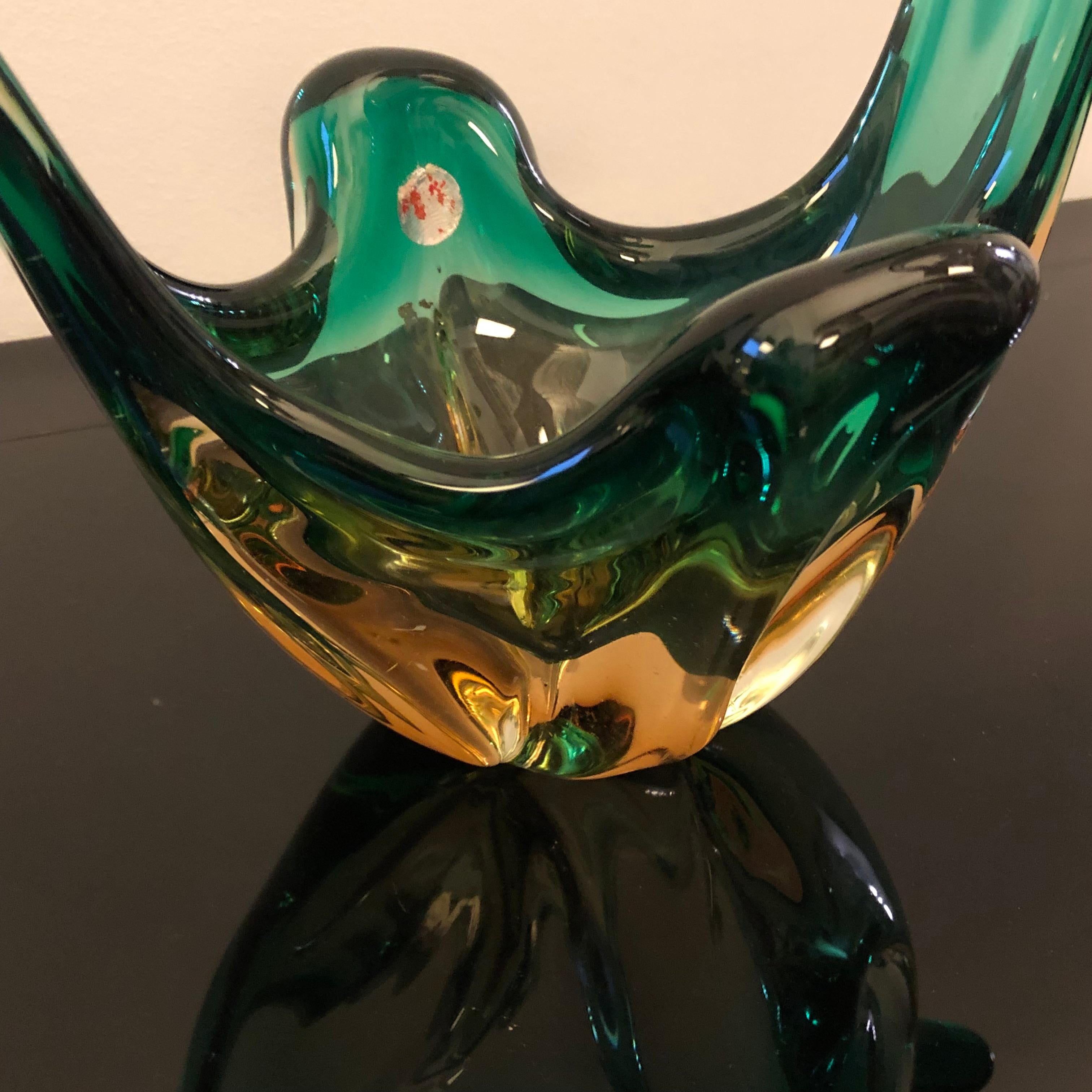 Mid-Century Modern 1960s Seguso Sommerso Green and Brown Murano Glass Centerpiece For Sale
