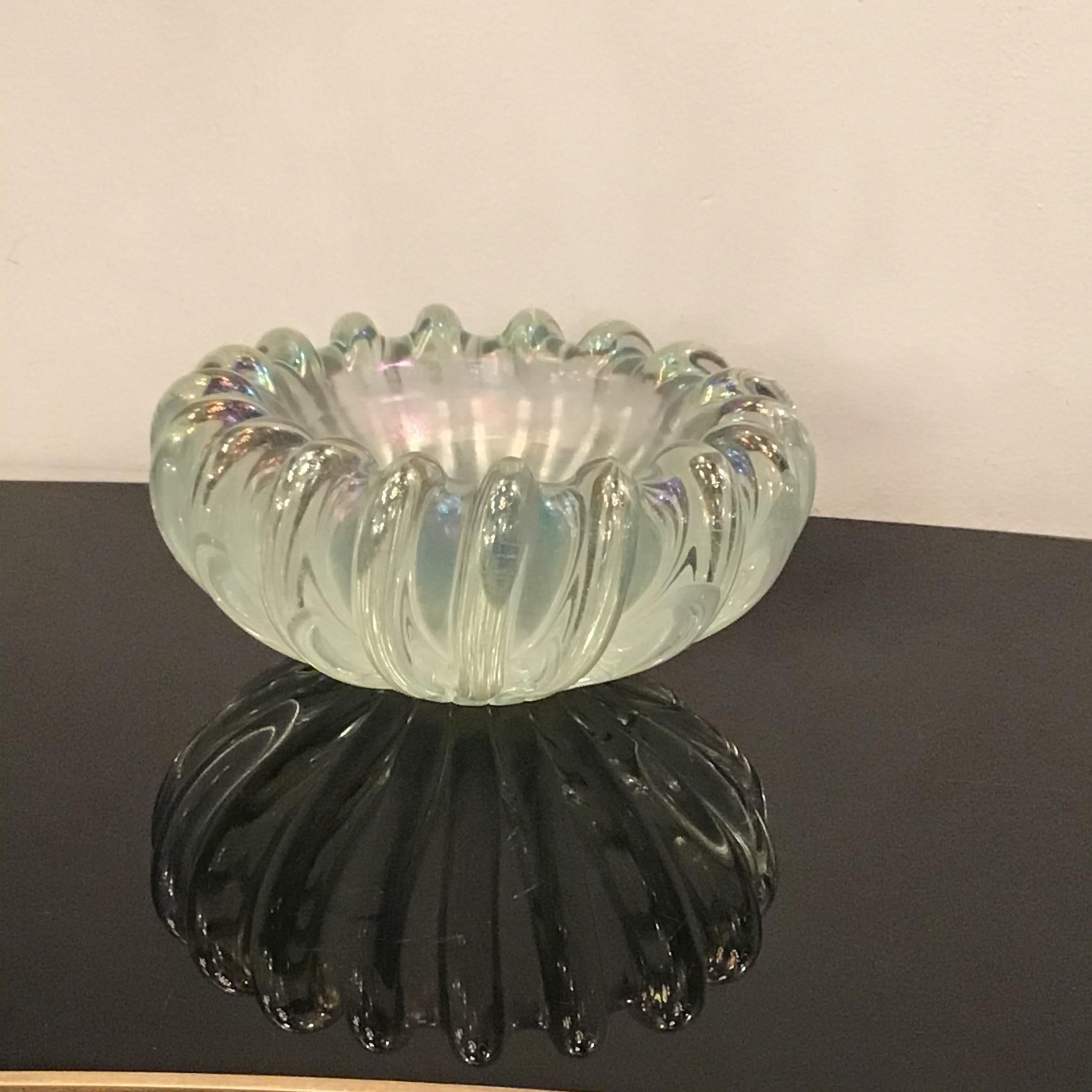 Seguso Centerpiece Murano Iridescent Glass, 1940, Italy  For Sale 10