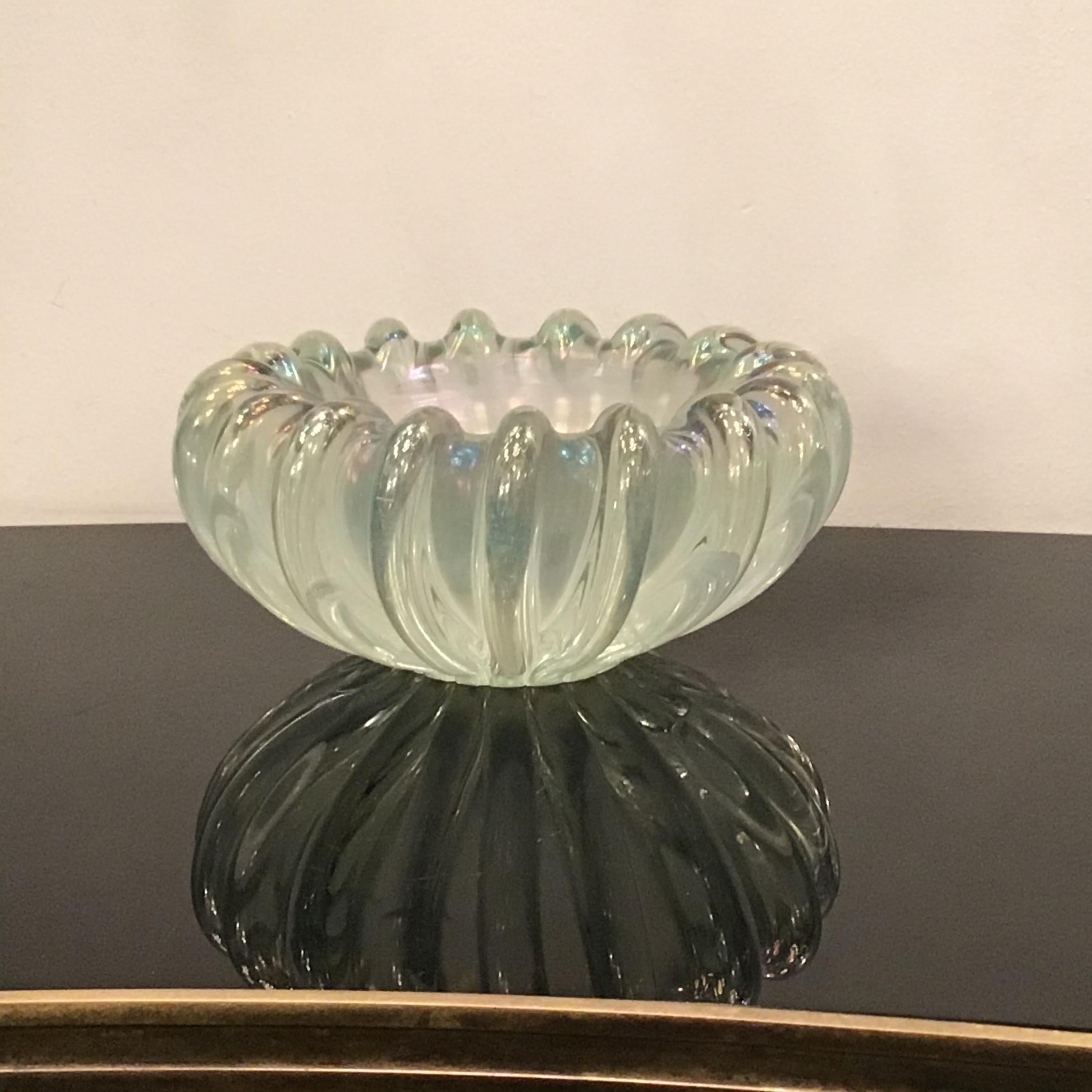 Centrotavola Seguso in vetro iridescente di Murano, 1940, Italia in vendita 11
