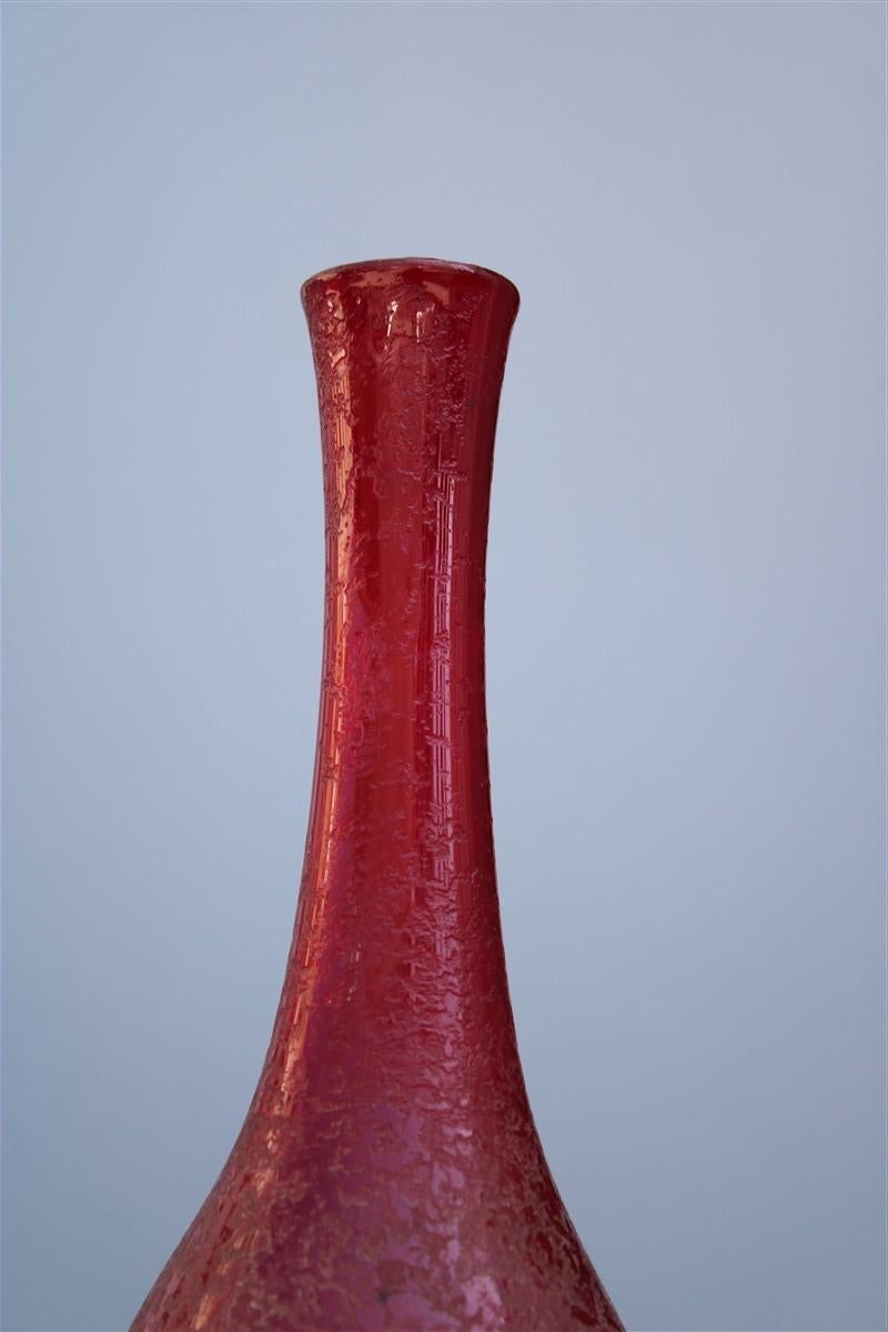 Mid-Century Modern Seguso Corroded Cobalt Red Vase in the Shape of a Bottle, 1960s For Sale