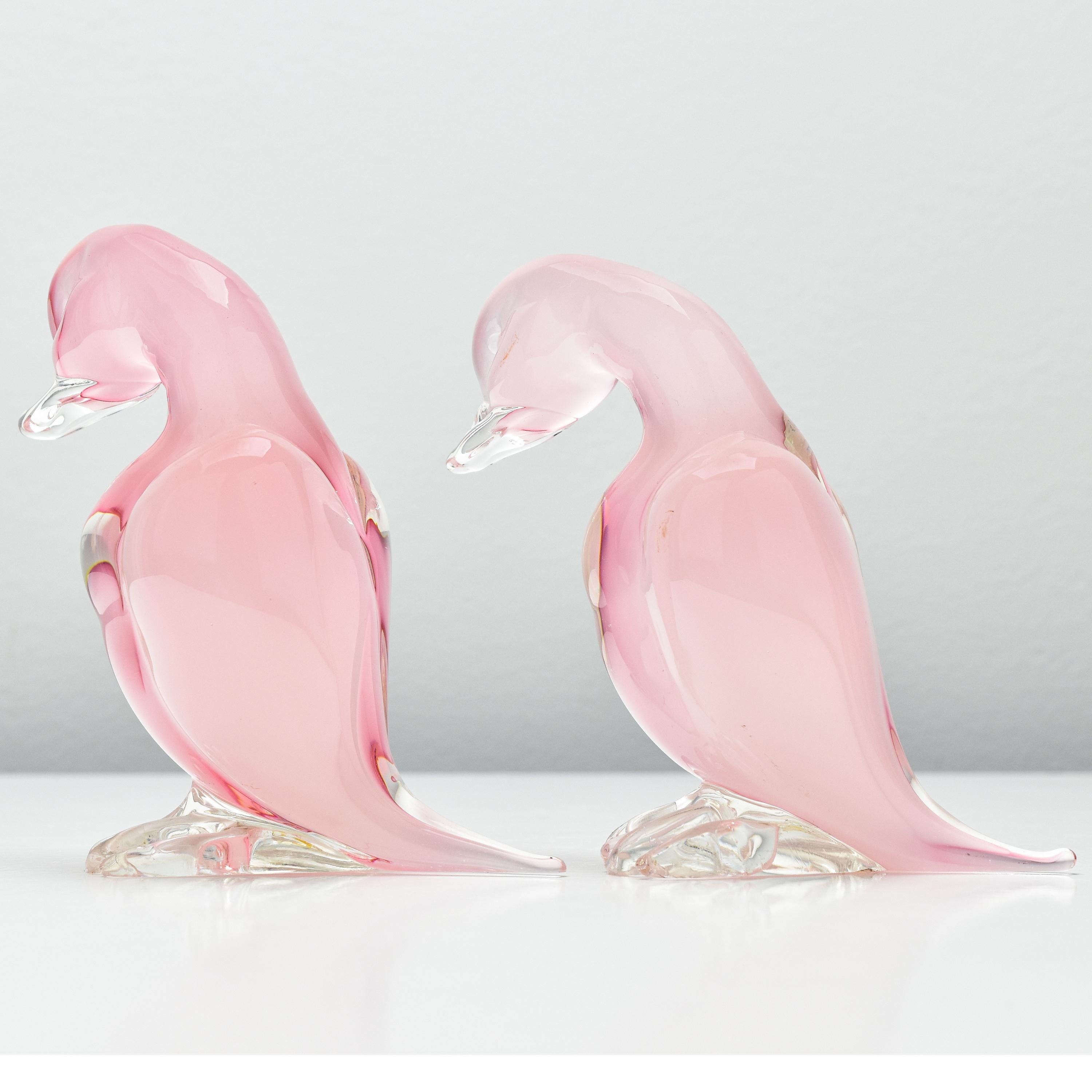 Italian Seguso Duck Loving Couple Figurines Pink Alabastro Murano Studio Art Glass For Sale