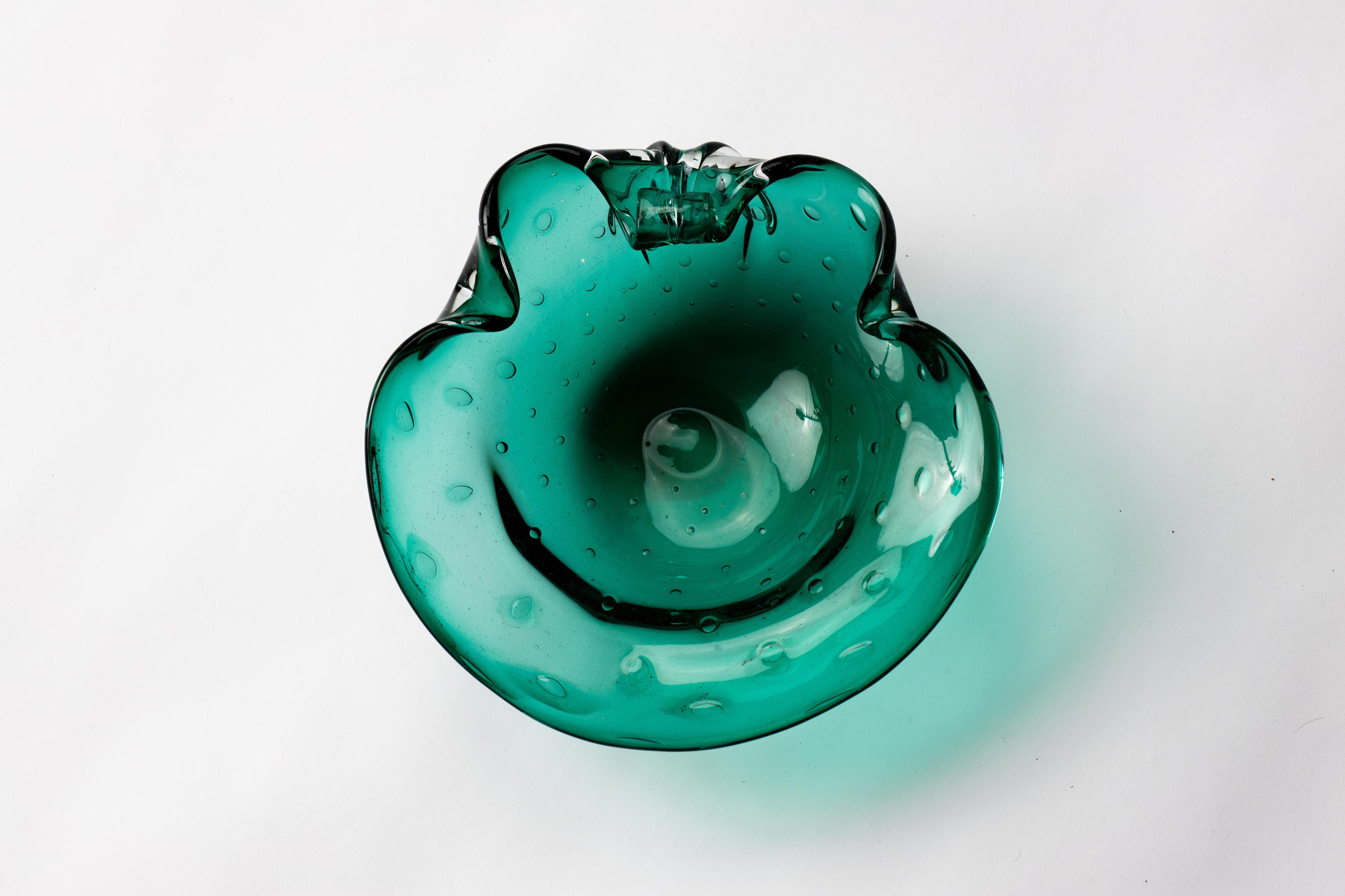 Seguso Smaragdgrünes Muranoglas Muschel dekorative Schale im Angebot 3